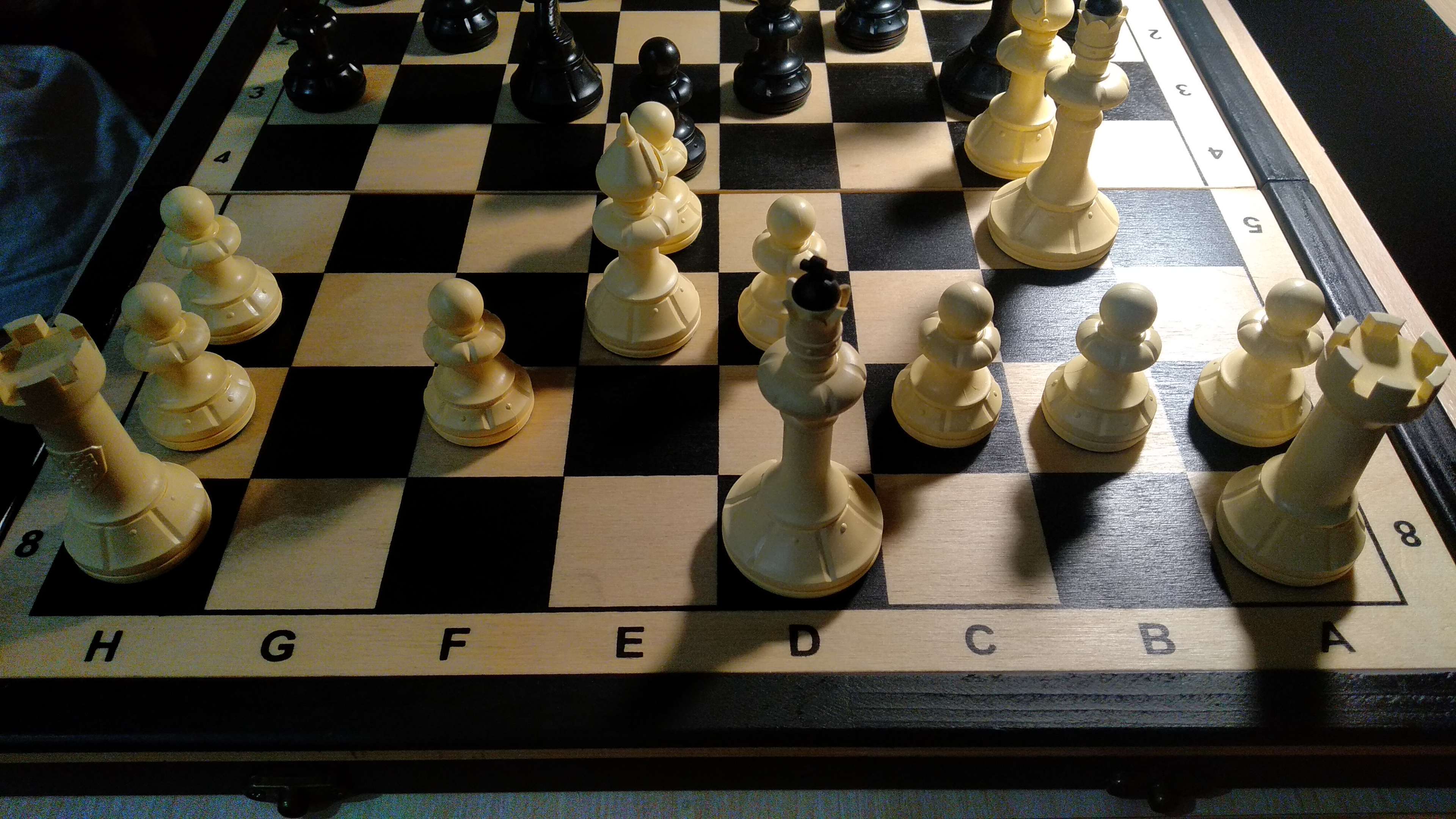 Фотография покупателя товара Шахматы гроссмейстерские, турнирные 43 х 43 см "Айвенго", король h-10.4 см, пешка-5.1 см - Фото 7