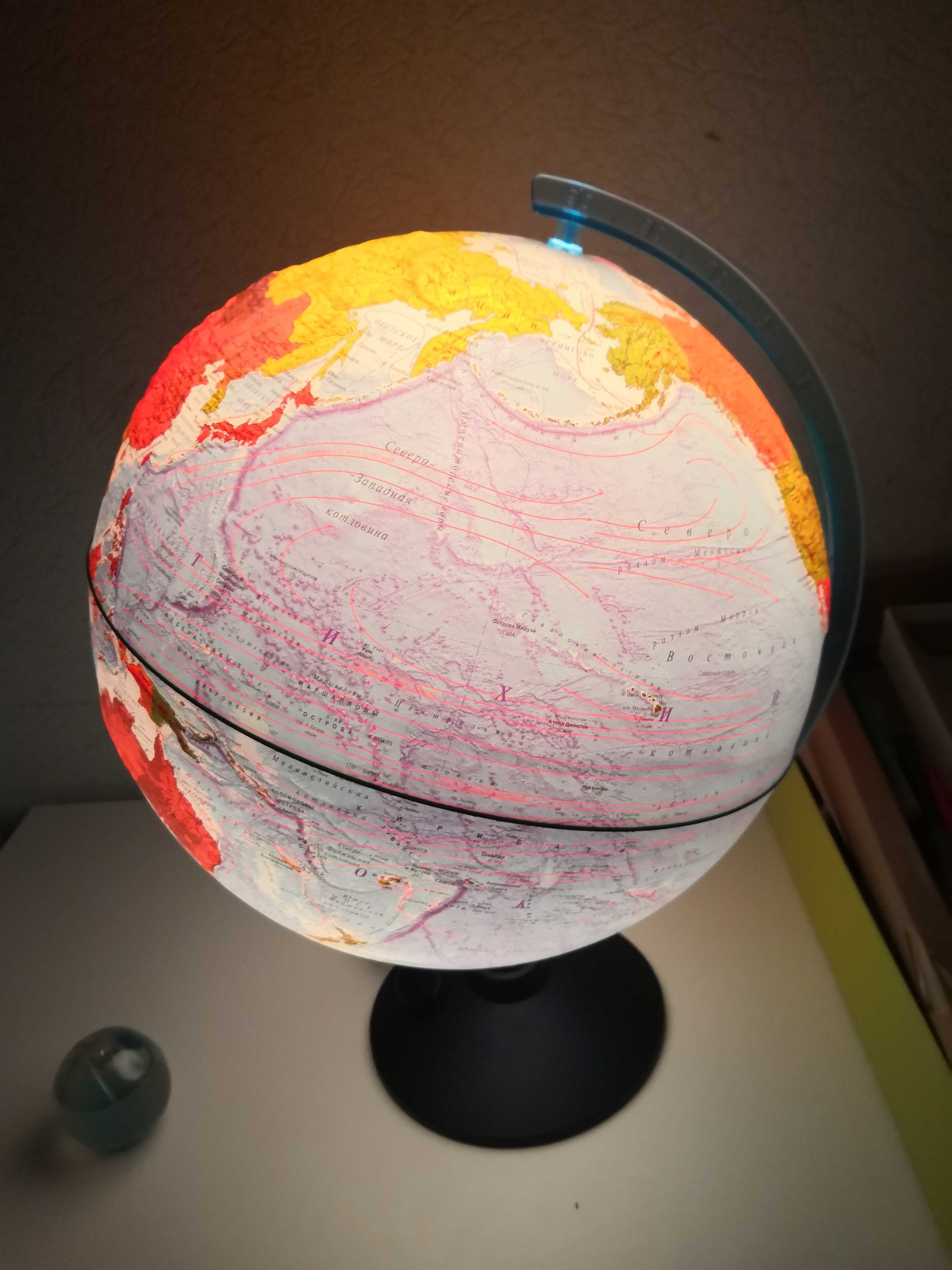 Фотография покупателя товара Глoбус физико-политический рельефный «Классик Евро», диаметр 320 мм, с подсветкой, Крым в составе РФ - Фото 7