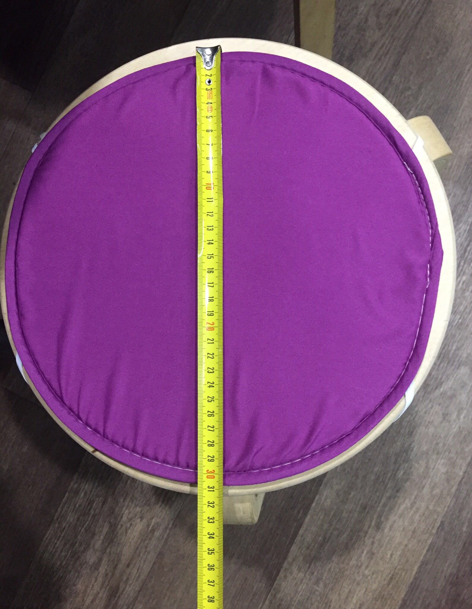 Фотография покупателя товара Набор подушек на стул - 2 шт., круглая, диаметр 34 см +- 2 см, цвет Фиолетовый - Фото 1