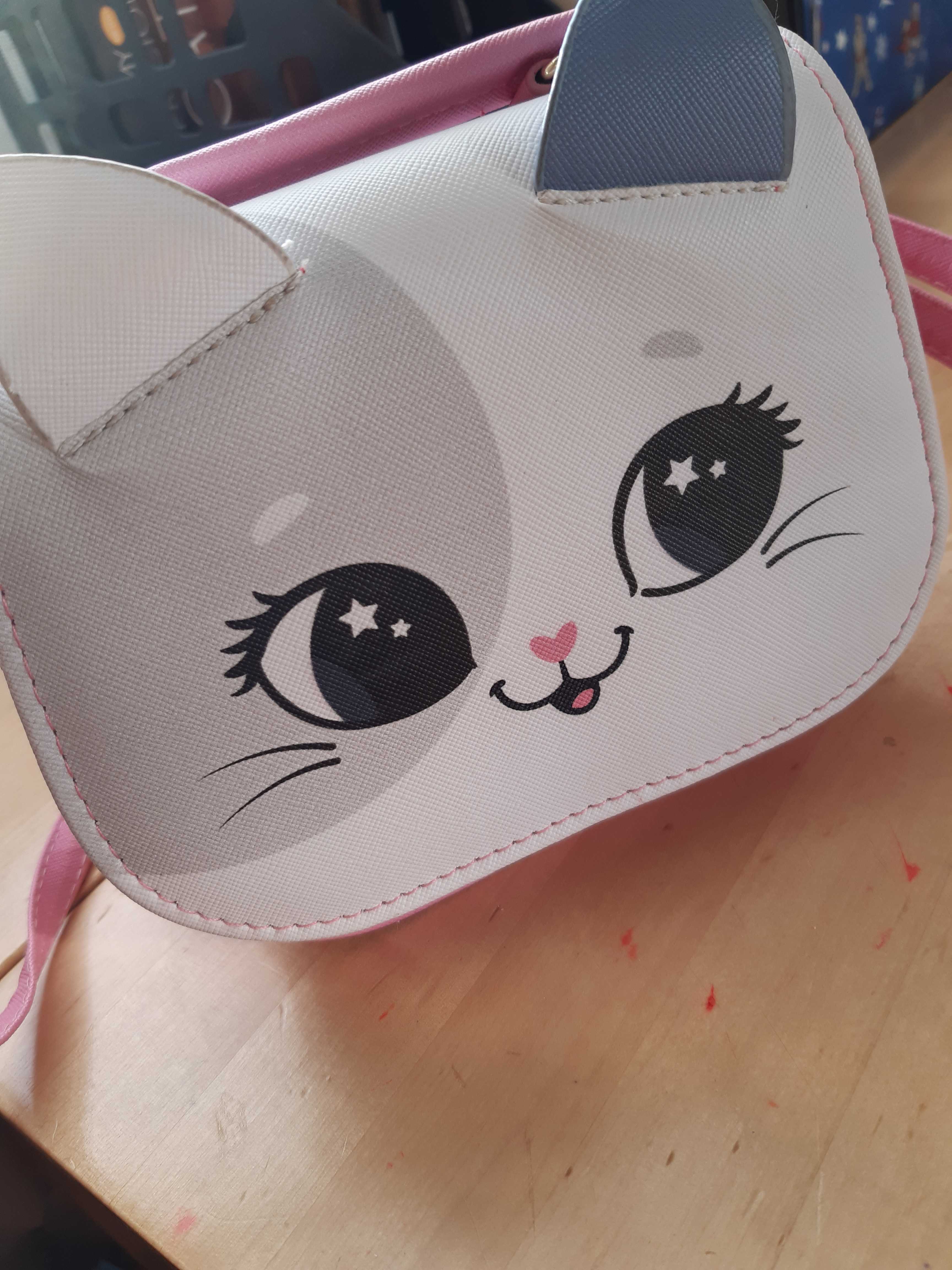 Фотография покупателя товара Сумка детская для девочки «Кошечка», с ушками, розовая, 16×6.5×12 см - Фото 2