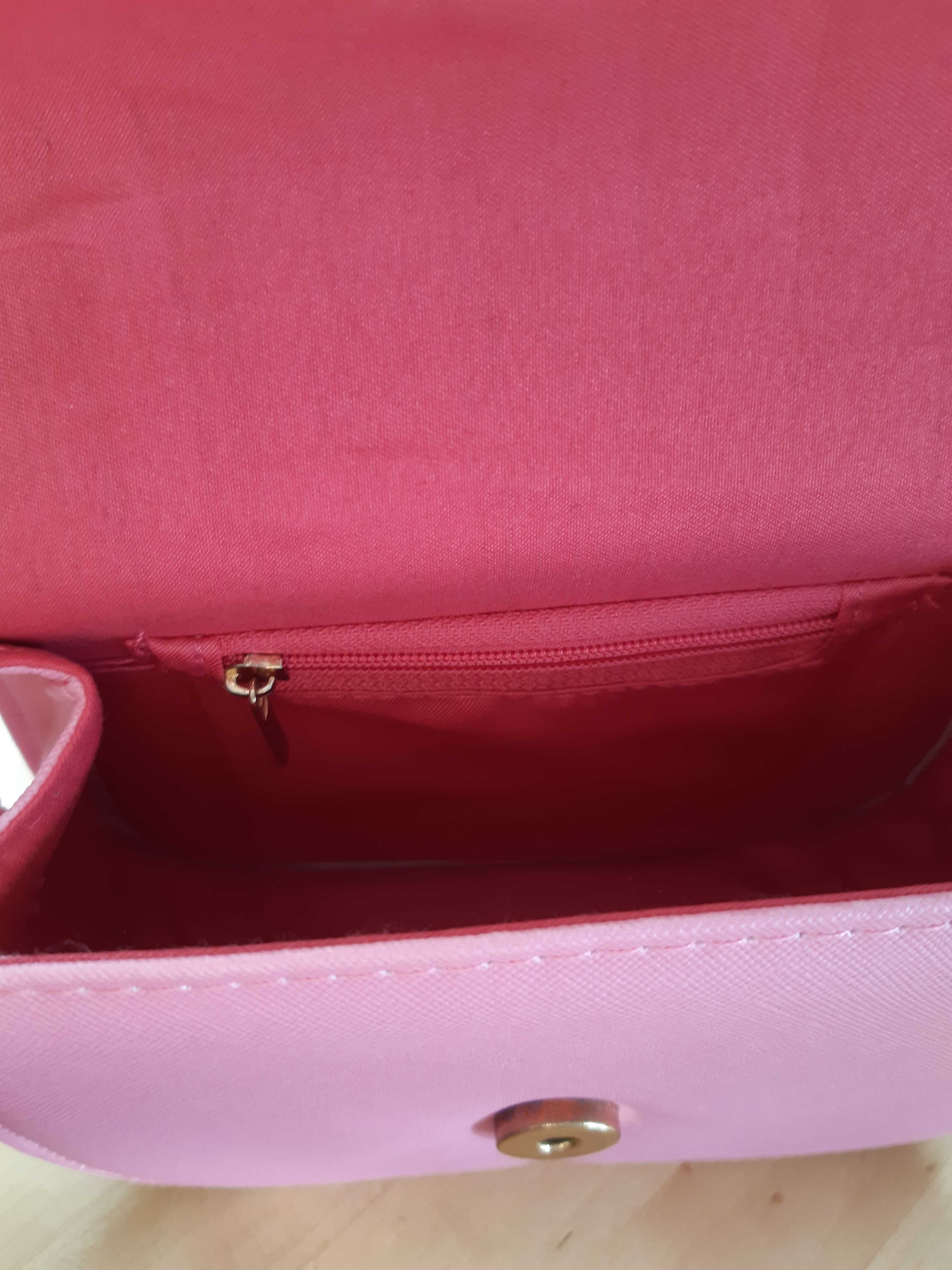 Фотография покупателя товара Сумка детская для девочки «Кошечка», с ушками, розовая, 16×6.5×12 см - Фото 1