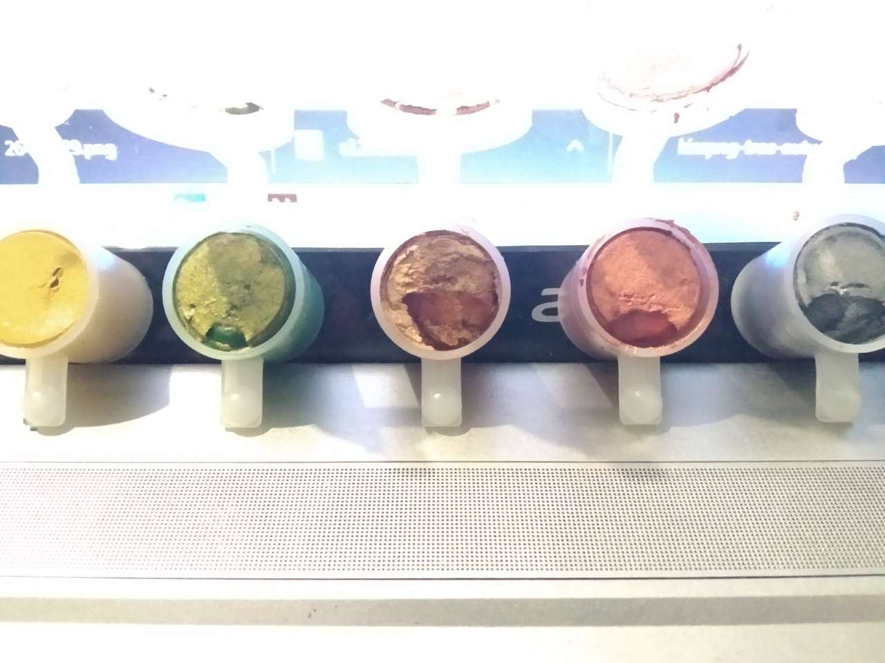 Фотография покупателя товара Краска акриловая, набор 6 цветов х 5 мл, Metallic, WizzArt Kid, МЕТАЛЛИЗИРОВАННЫЕ (повышенное содержание пигмента), морозостойкие - Фото 6