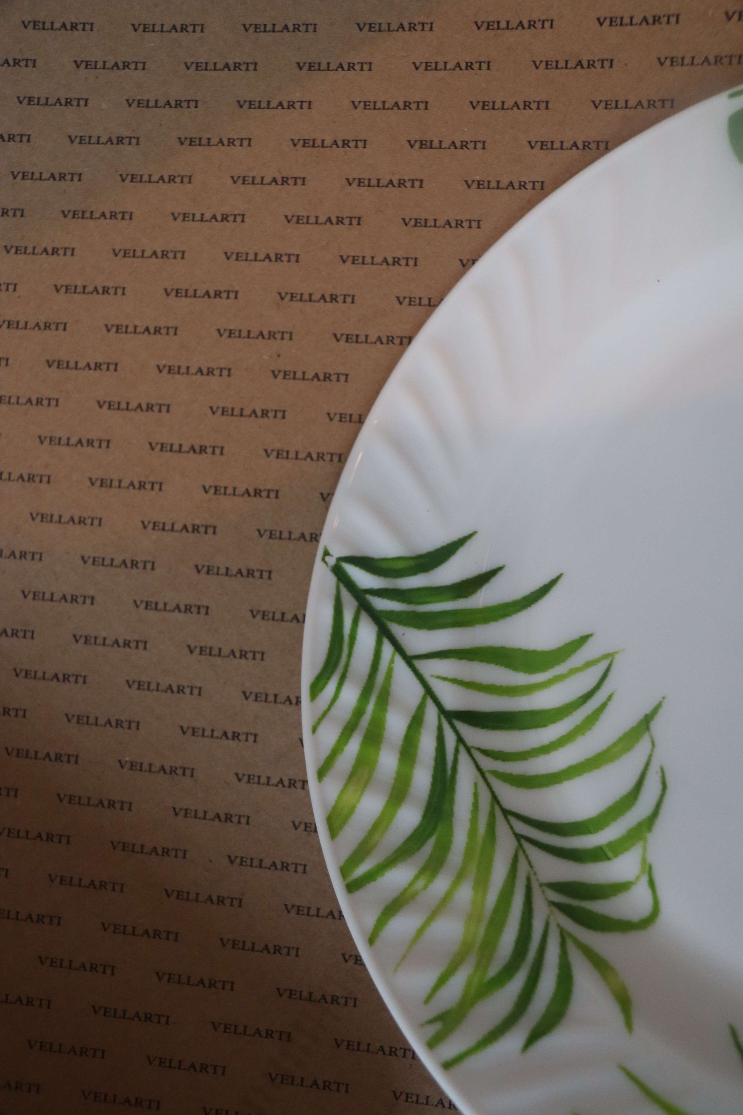 Фотография покупателя товара Тарелка обеденная «Лист папоротника», d=25 см, стеклокерамика, цвет белый