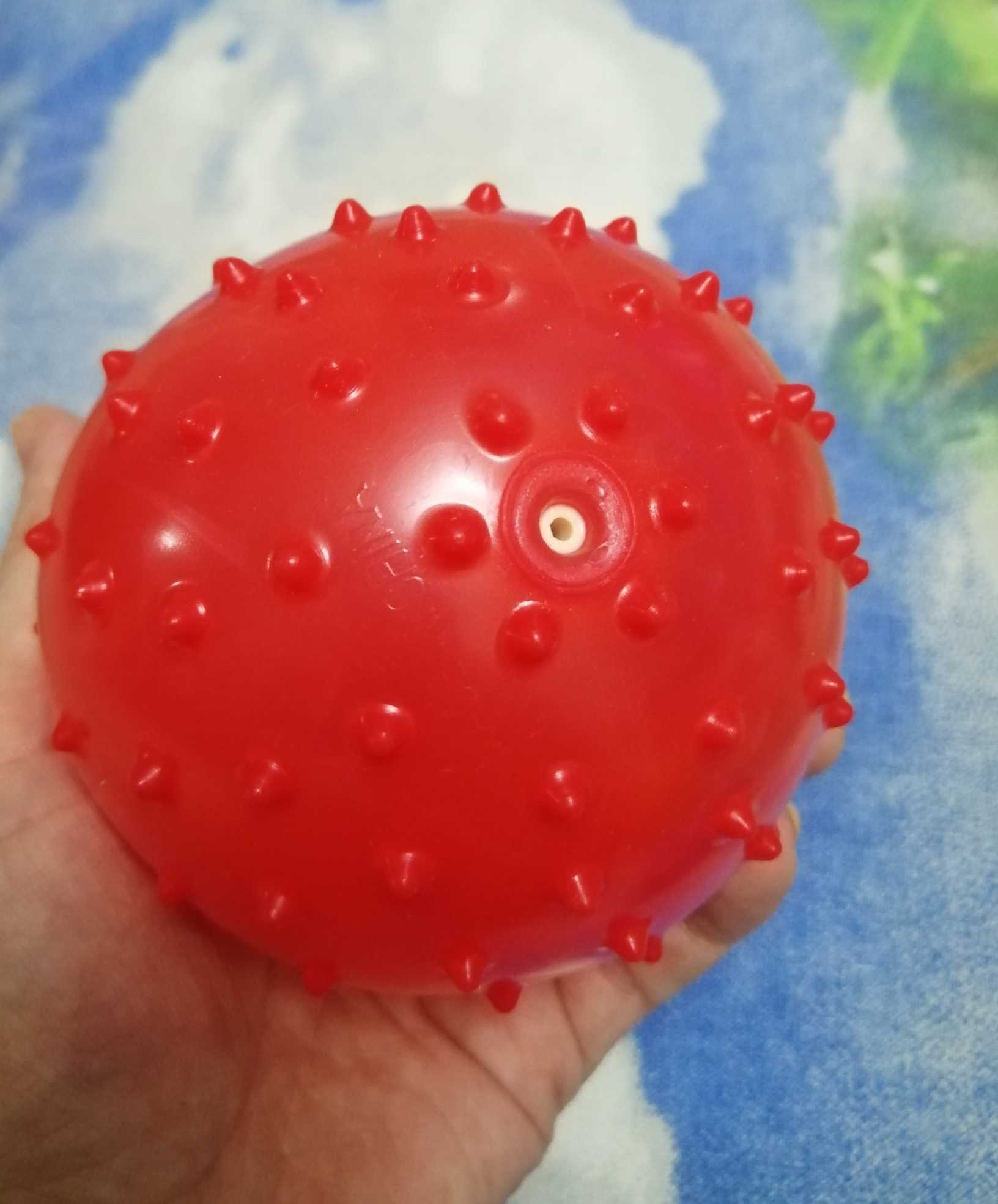 Фотография покупателя товара Мяч массажный, d=10 см, 22 г, цвета МИКС - Фото 7