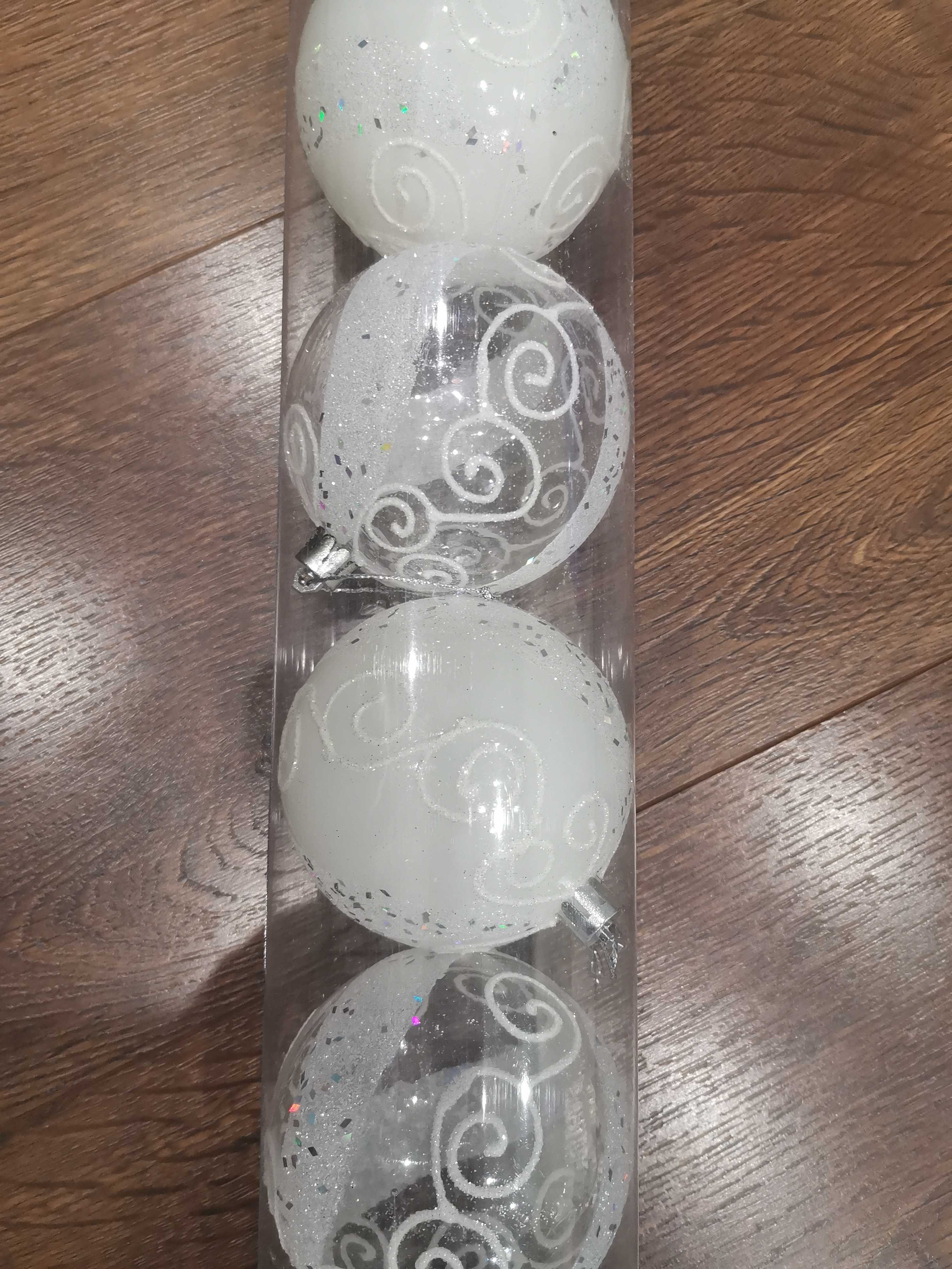 Фотография покупателя товара Набор шаров пластик d-8 см, 6 шт "Ажурные завитки" белый - Фото 1