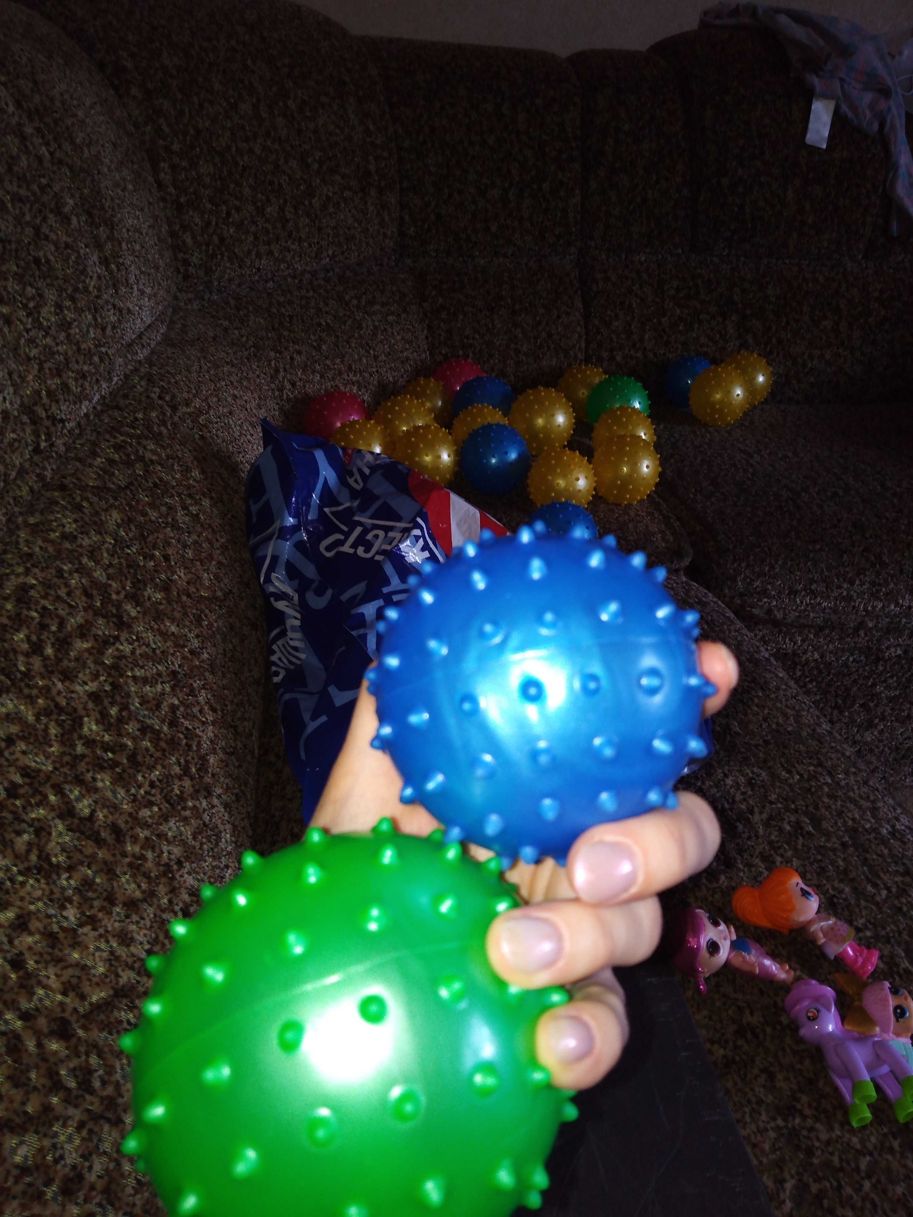 Фотография покупателя товара Мяч массажный, d=8 см, 15 г, цвет МИКС