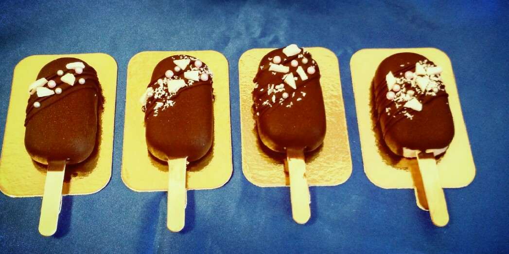 Фотография покупателя товара Форма для мороженого Доляна «Эскимо», силикон, 42×12 см, 8 ячеек (6,8×3,8 см), цвет МИКС - Фото 21