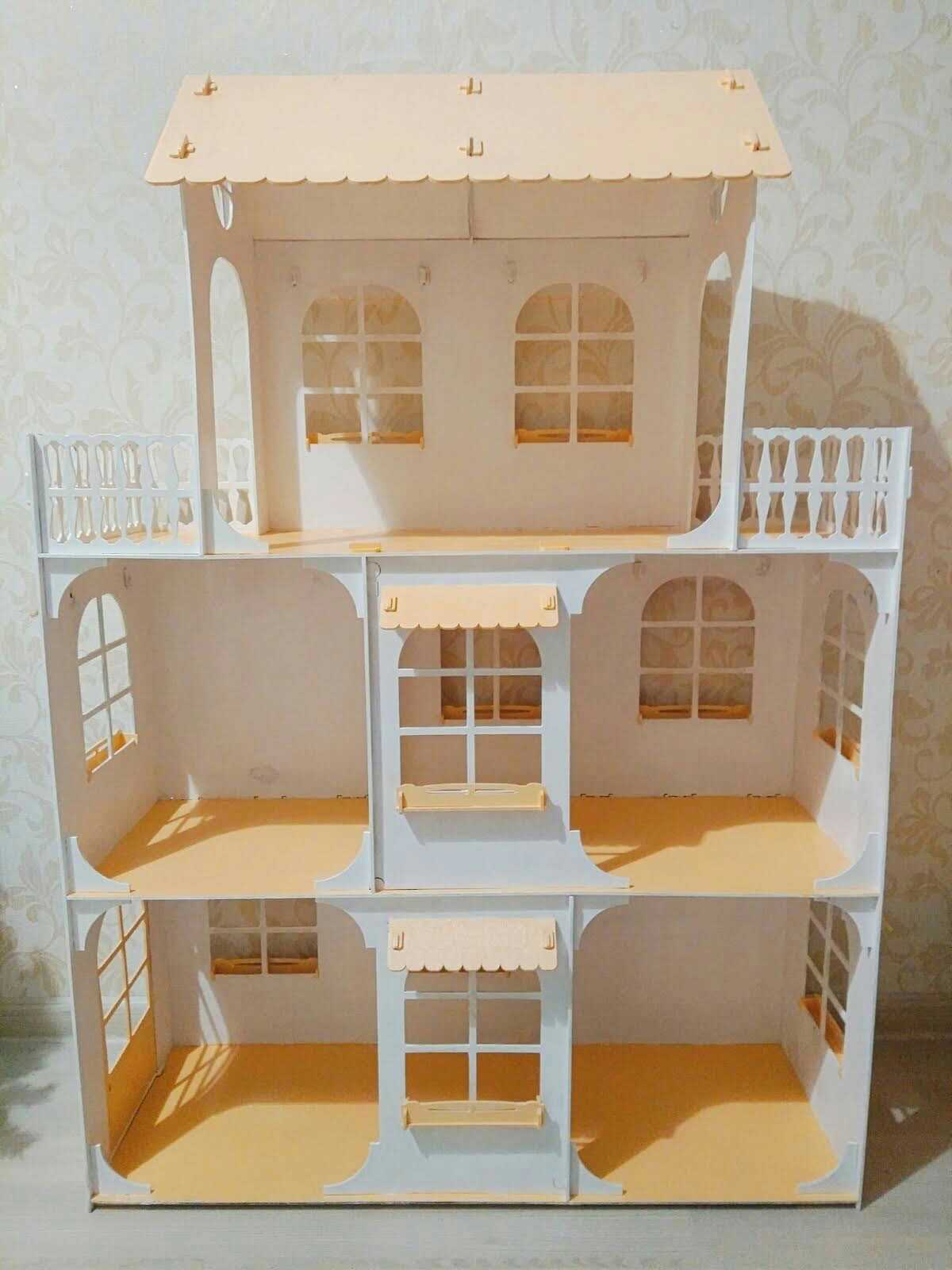 Фотография покупателя товара Конструктор «Большой кукольный дом», без мебели и текстиля, фанера — 3 мм, этаж: 33 см - Фото 16