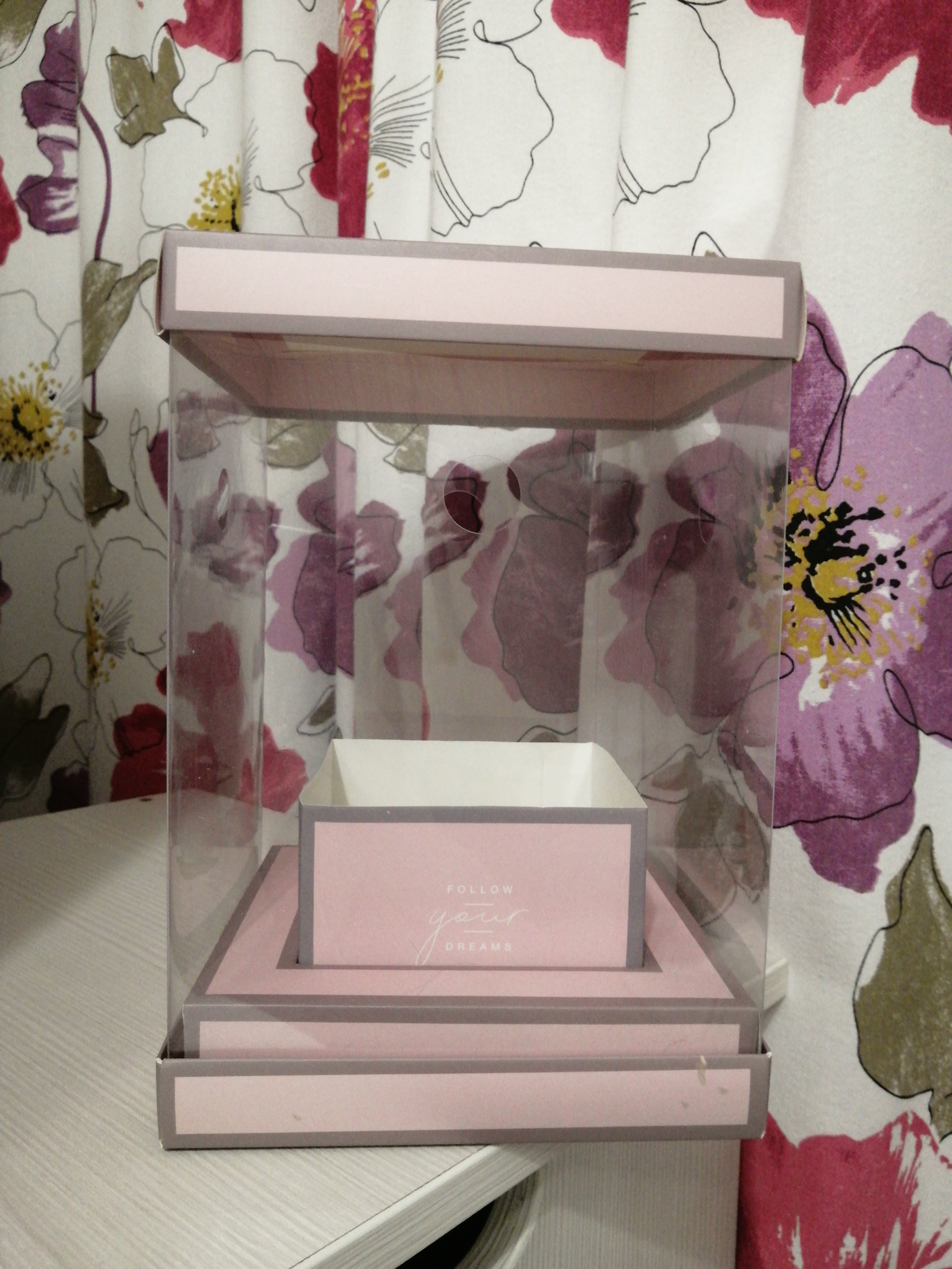 Фотография покупателя товара Коробка подарочная для цветов с вазой и PVC окнами складная, упаковка, «Вдохновение», 16 х 23 х 16 см - Фото 28