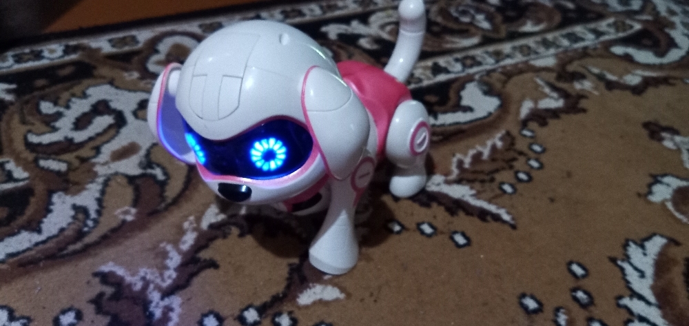 Фотография покупателя товара Робот собака «Чаппи» IQ BOT, интерактивный: сенсорный, свет, звук, музыкальный, танцующий, на аккумуляторе, на русском языке, розовый