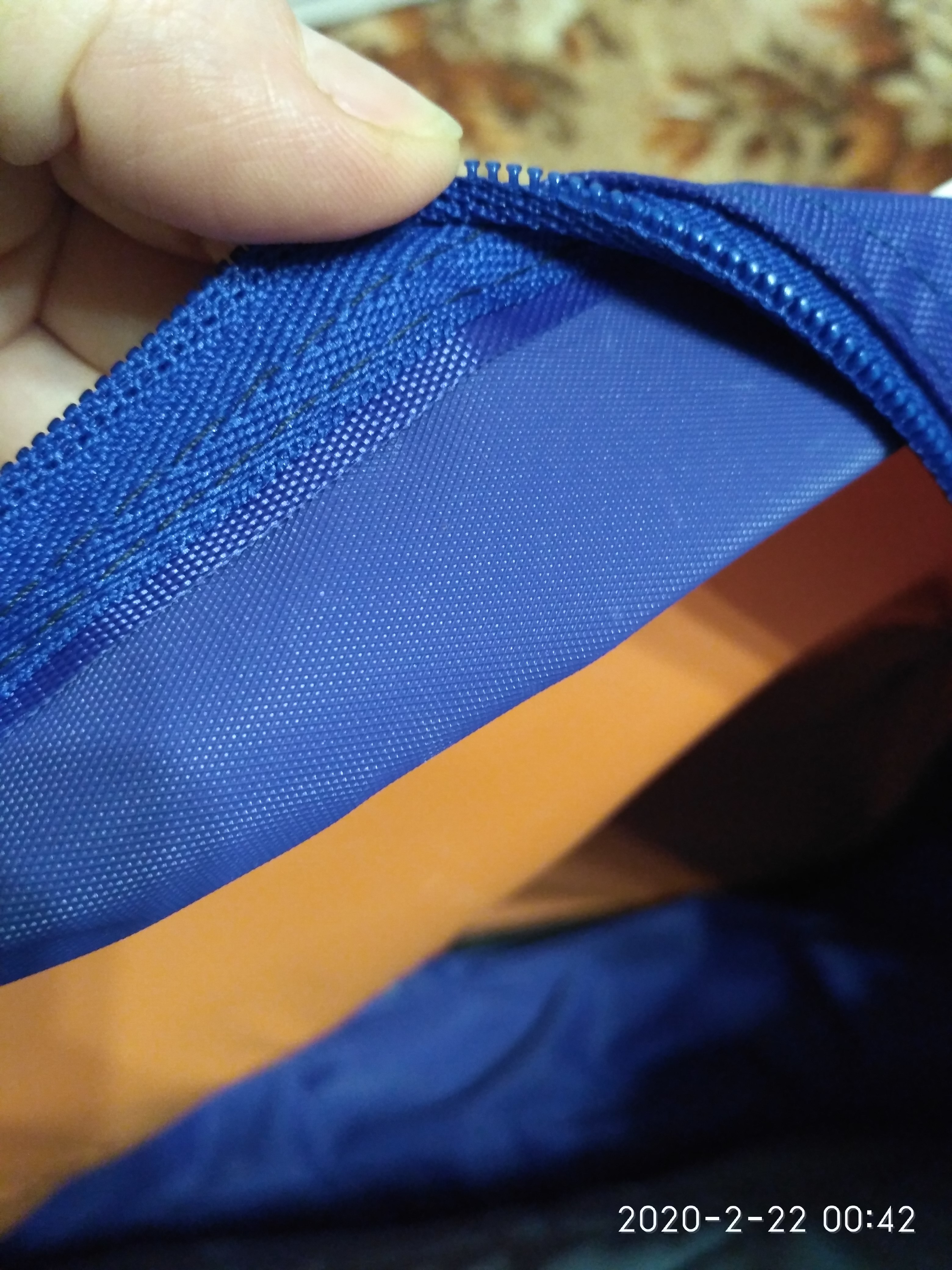 Фотография покупателя товара Рюкзак детский, отдел на молнии, наружный карман, цвет синий/оранжевый - Фото 2