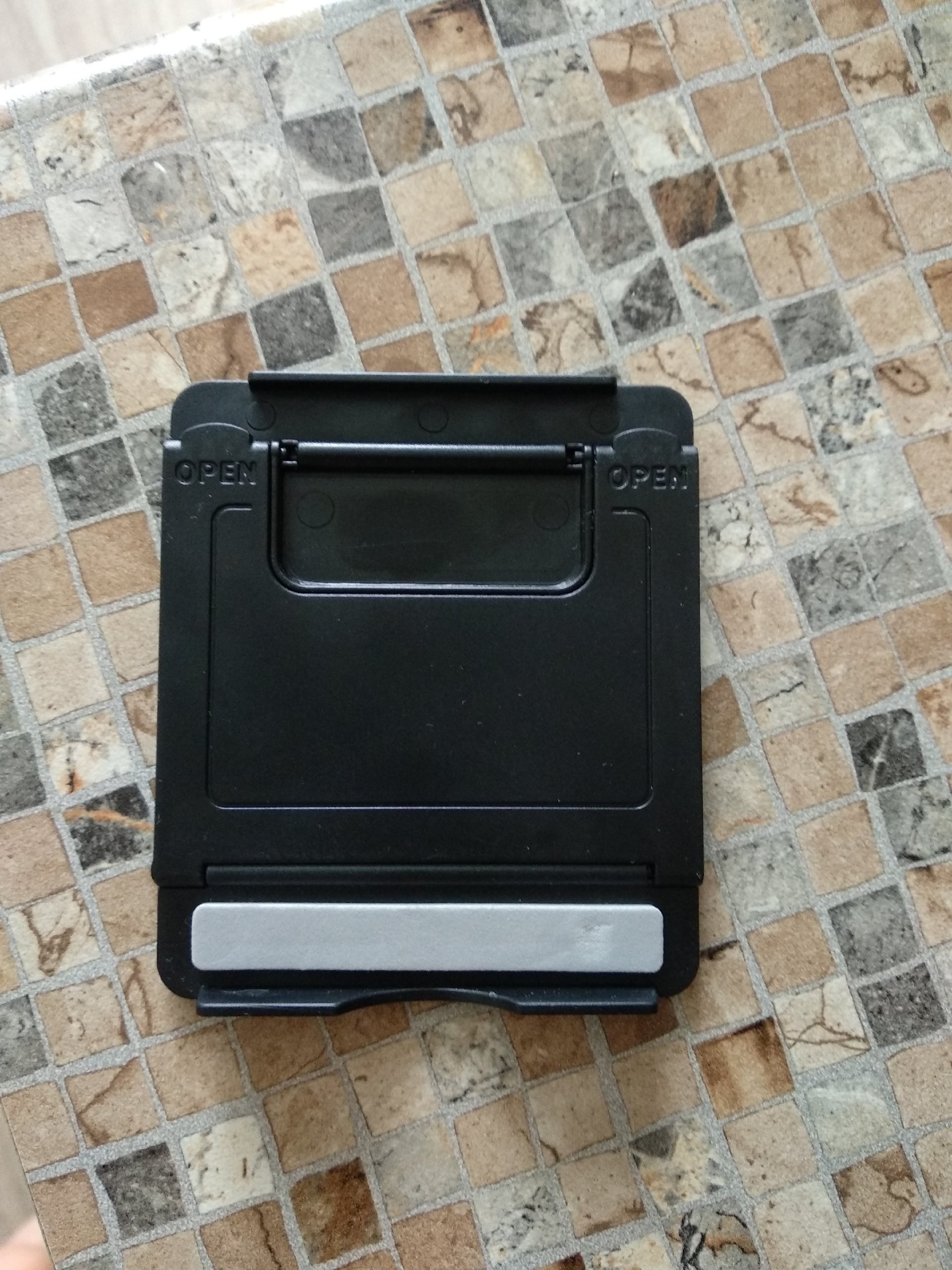 Фотография покупателя товара Подставка для телефона LuazON, складная, регулируемая высота, чёрная - Фото 56