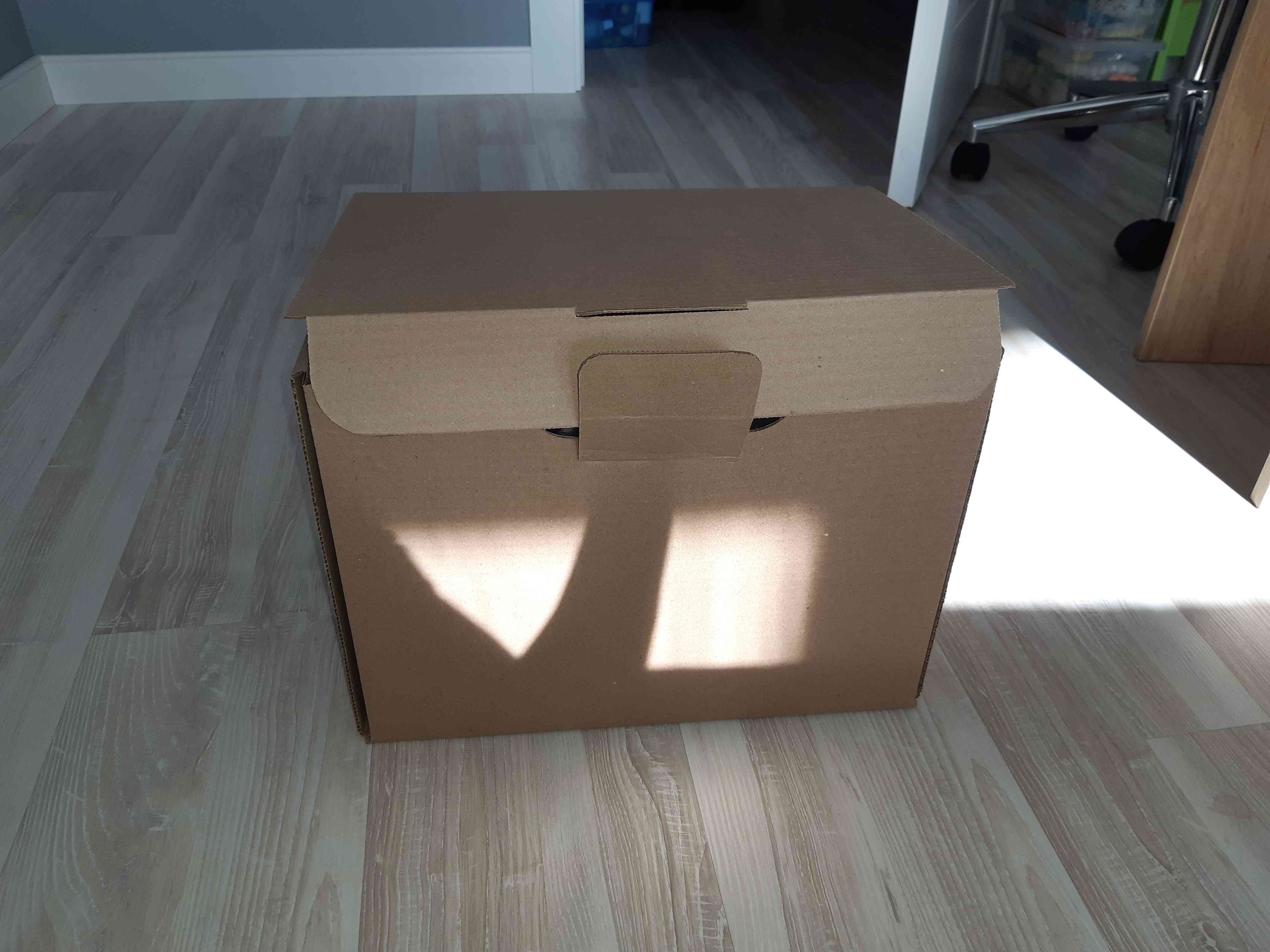 Фотография покупателя товара Коробка с крышкой 250 x 340 x 260 мм, Calligrata, микрогофрокартон, коричневый - Фото 8