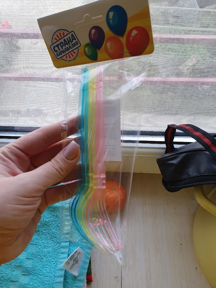 Фотография покупателя товара Вилки пластиковые, набор 6 шт., цвета МИКС - Фото 1