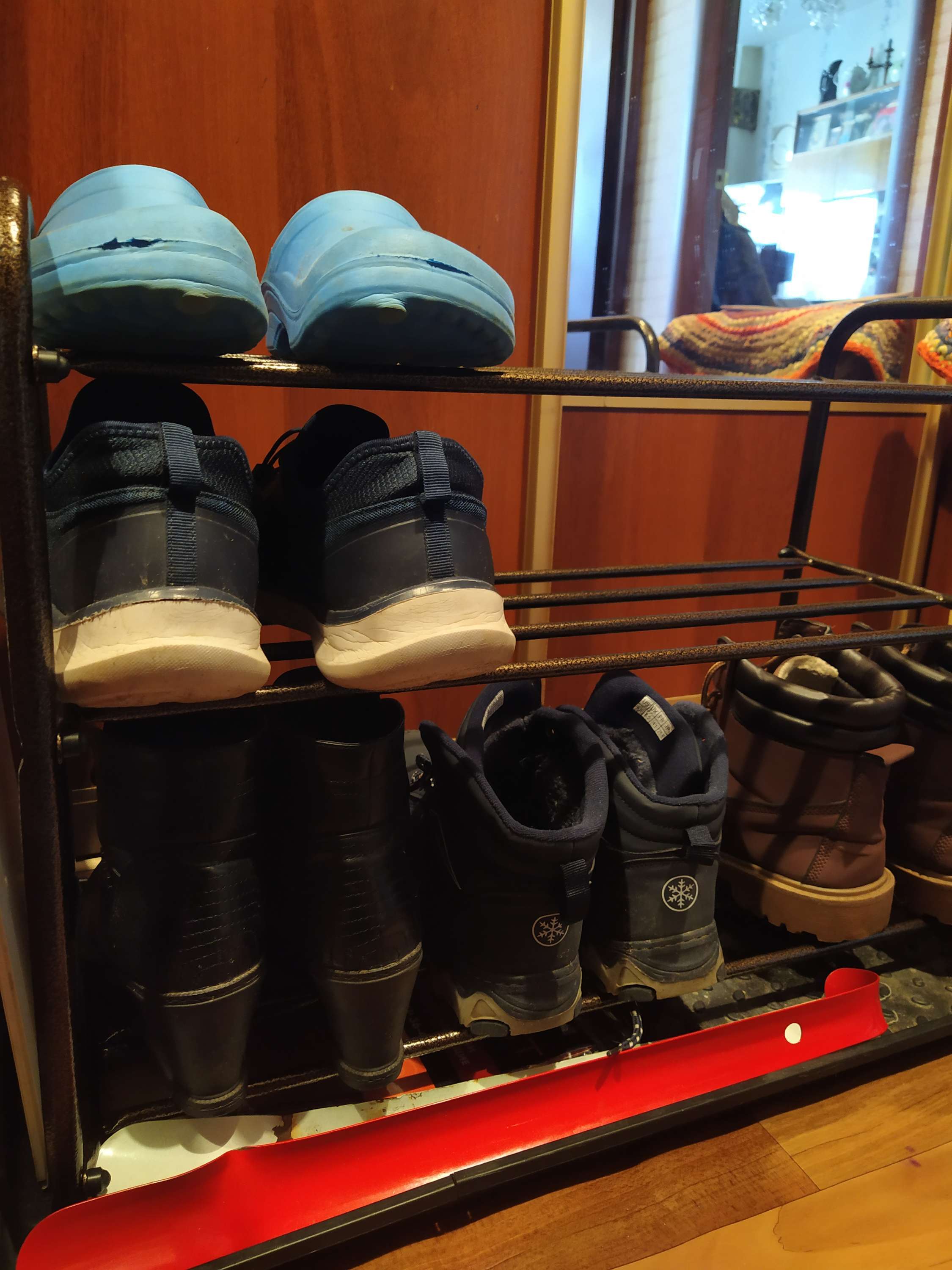 Фотография покупателя товара Подставка для обуви, 3 яруса, 65×30×48 см, цвет чёрный - Фото 4