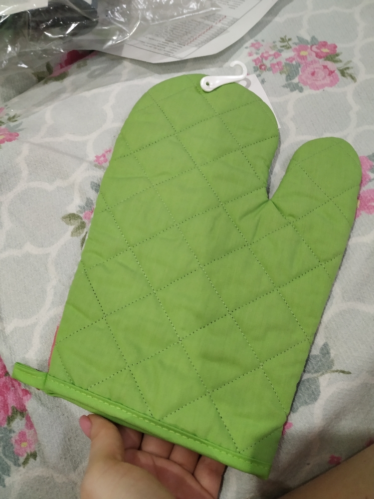 Фотография покупателя товара Варежка-прихватка "Тюльпаны" 20х27см,35% х/л,65% п/э,ватин 250г/м2 - Фото 3