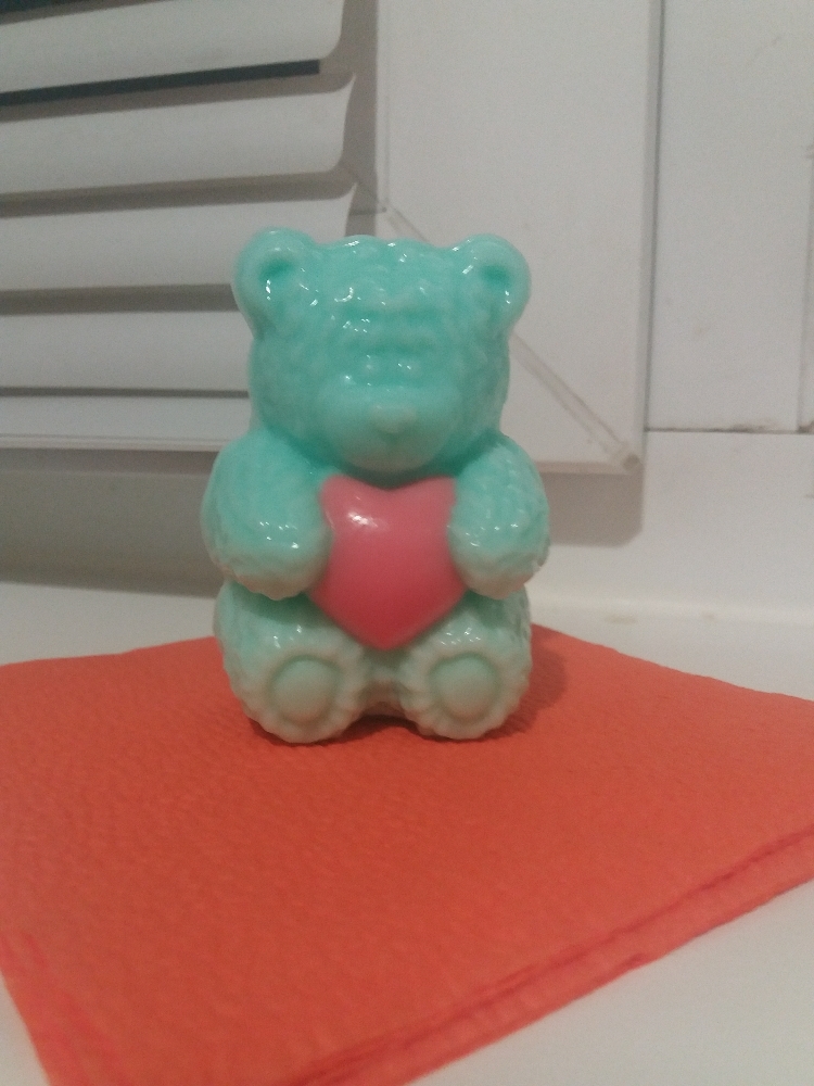 Фотография покупателя товара Пластиковая форма 3D "Медвежонок Тедди сидит с сердечком в обнимку" (набор 2 детали) - Фото 4
