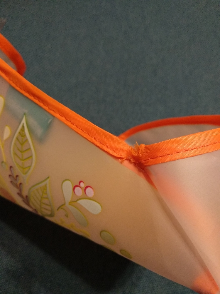 Фотография покупателя товара Нагрудник для кормления «Лисичка Соня» непромокаемый на липучке, с карманом - Фото 2