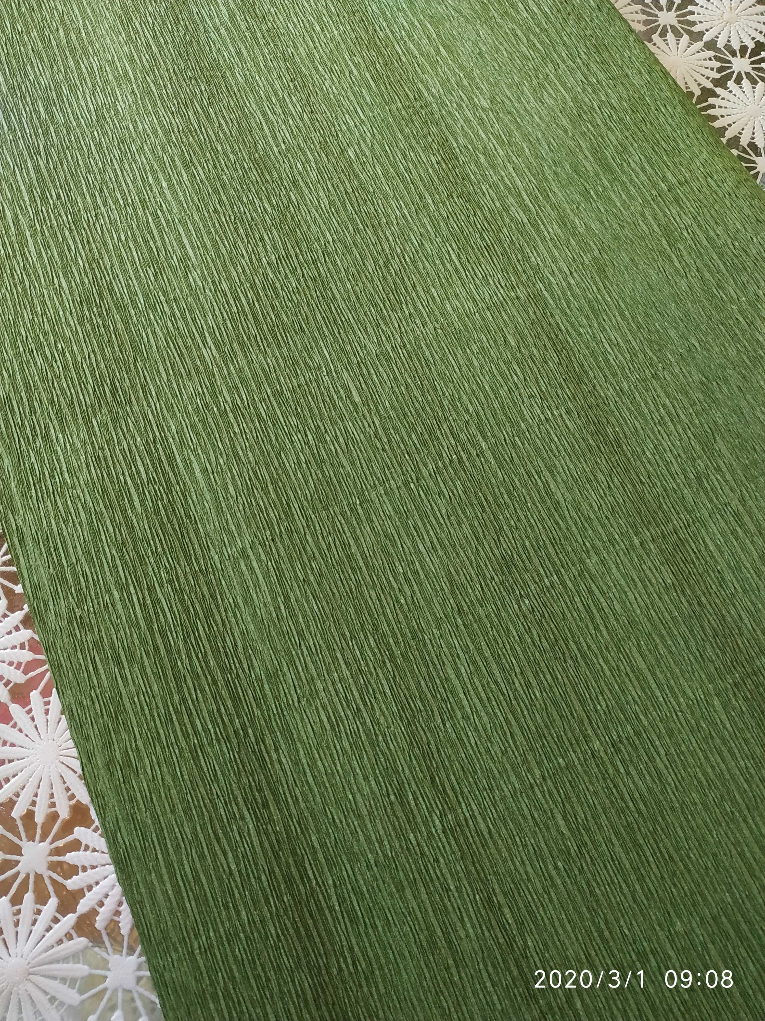 Фотография покупателя товара Бумага креп, простой, цвет зелёный, 0,5 х 2,5 м