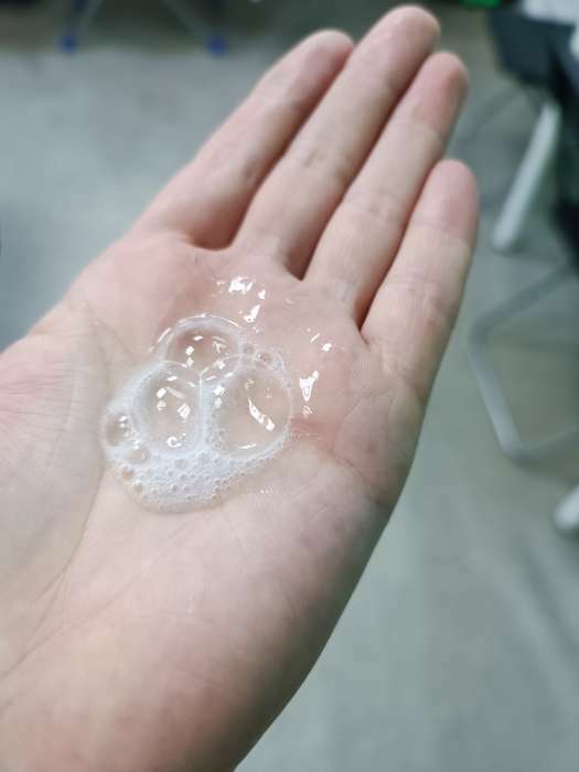 Фотография покупателя товара Бутылочка для хранения, с пенообразующим дозатором, 40 мл, цвет белый - Фото 4