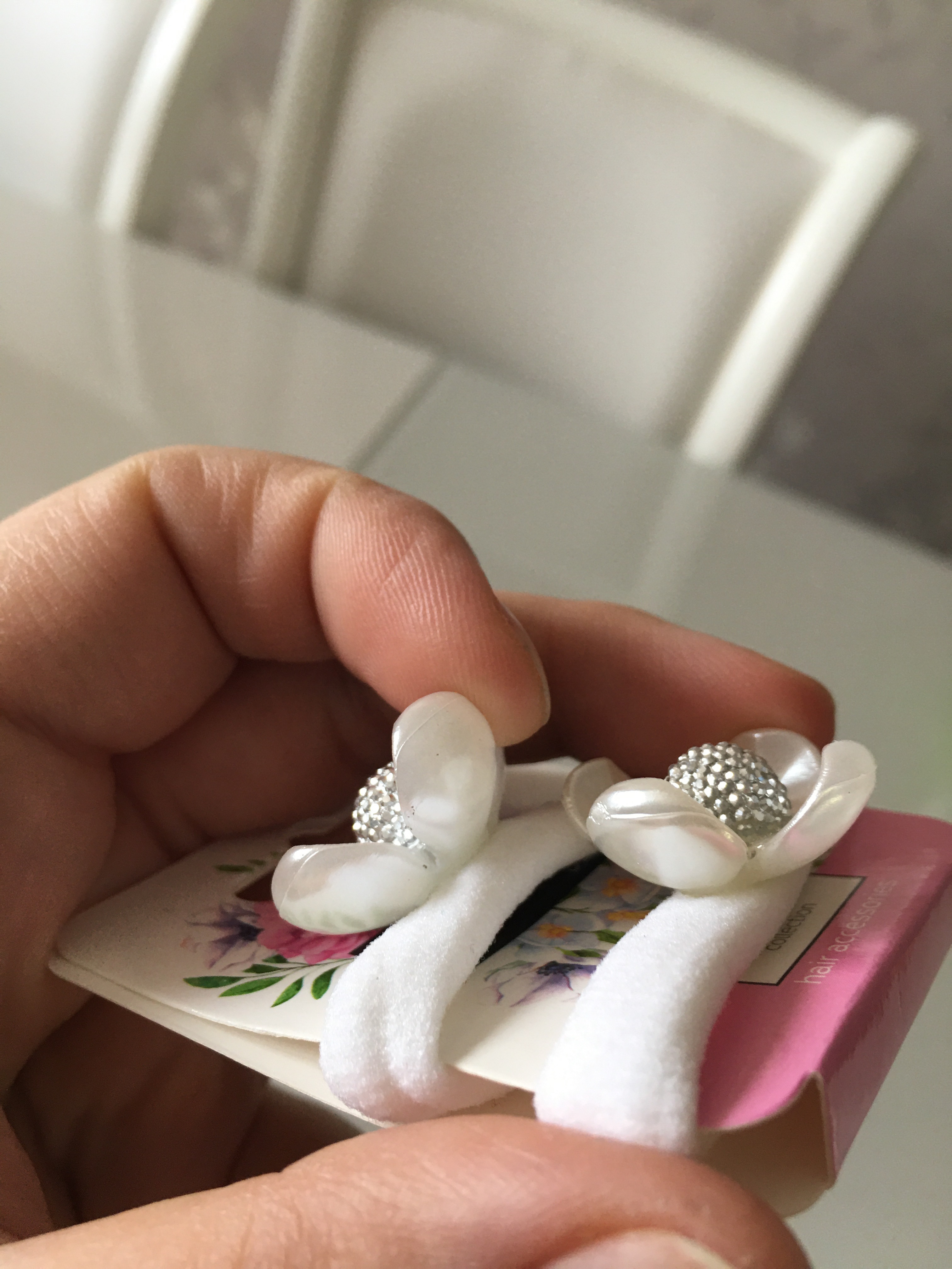 Фотография покупателя товара Резинка для волос "Белая купавка" (набор 2 шт) белый
