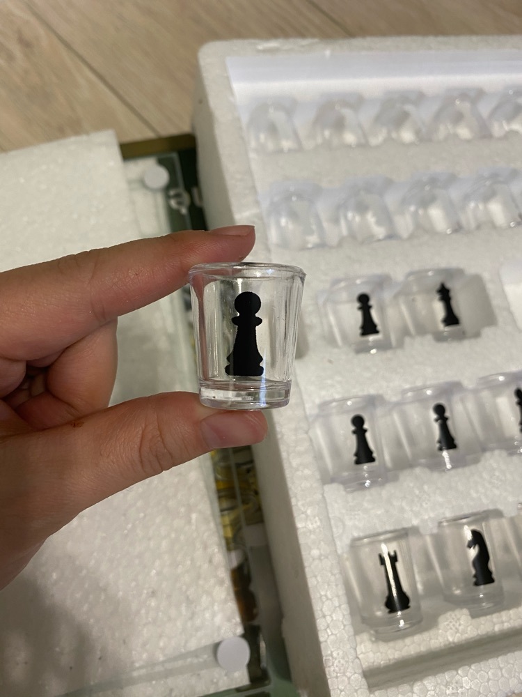 Фотография покупателя товара Игра "Пьяные шахматы", 32 рюмки, поле 25 х 25 см - Фото 1