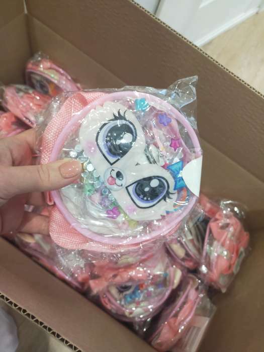 Фотография покупателя товара Подарочный набор с прядями, тату, стразами, в сумочке - Фото 2