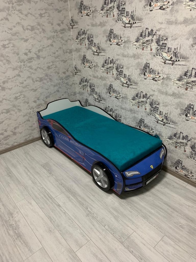 Фотография покупателя товара Кровать машина «Турбо синяя», подъёмный матрас, без подсветки, пластиковые колёса, 2 шт