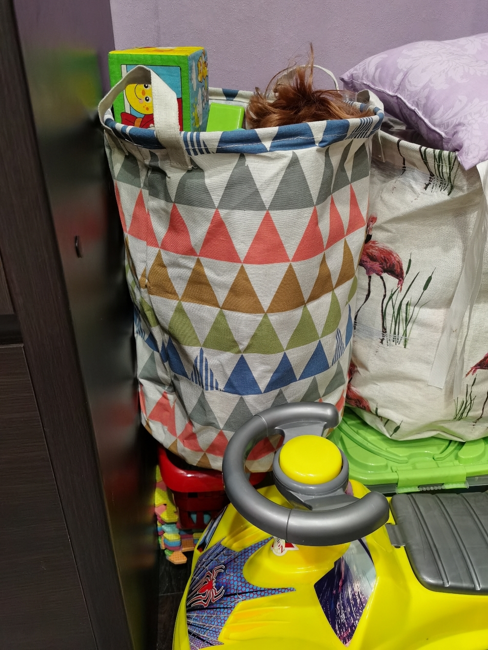 Фотография покупателя товара Корзина бельевая текстильная Доляна «Цветные треугольники», 35×35×45 см
