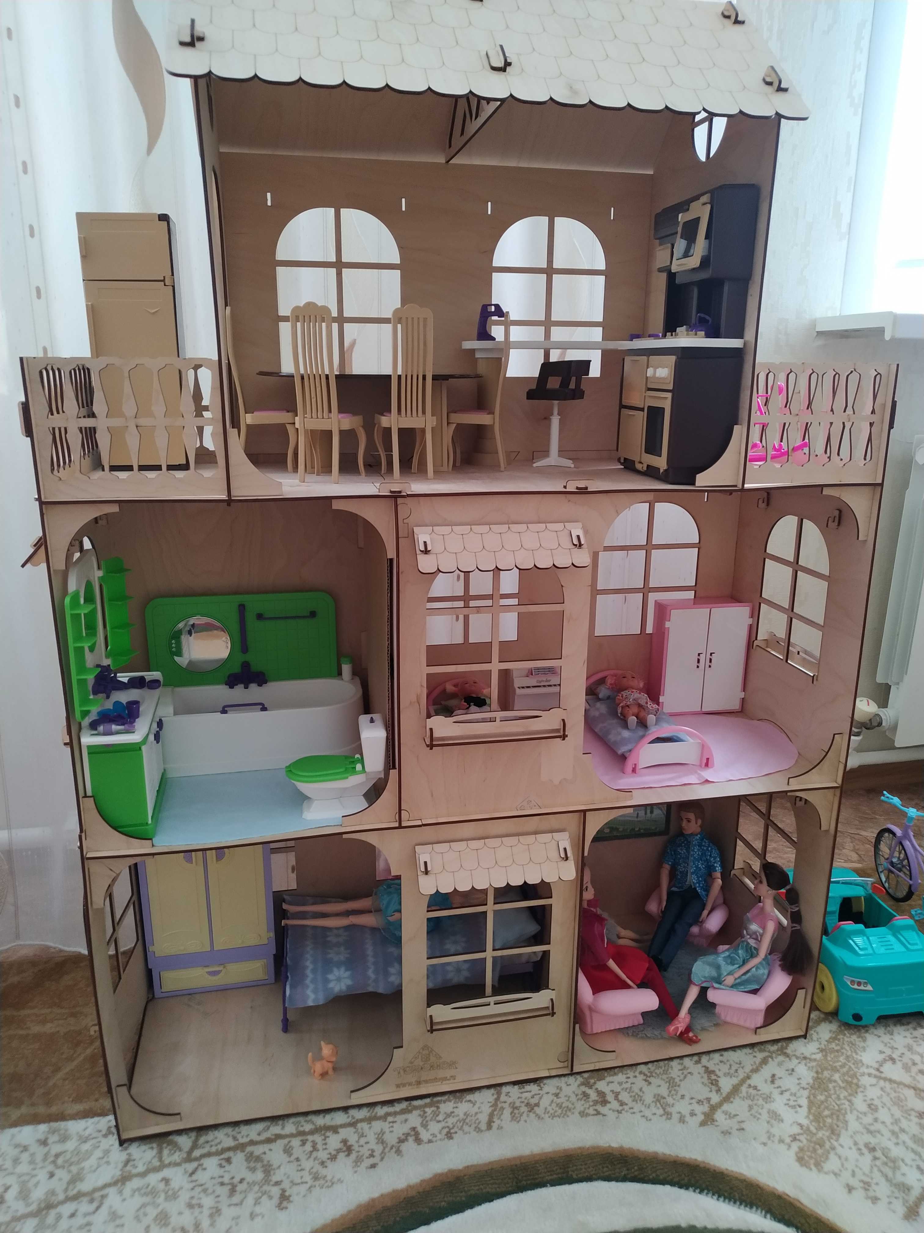 Фотография покупателя товара Конструктор «Большой кукольный дом», без мебели и текстиля, фанера — 3 мм, этаж: 33 см - Фото 15