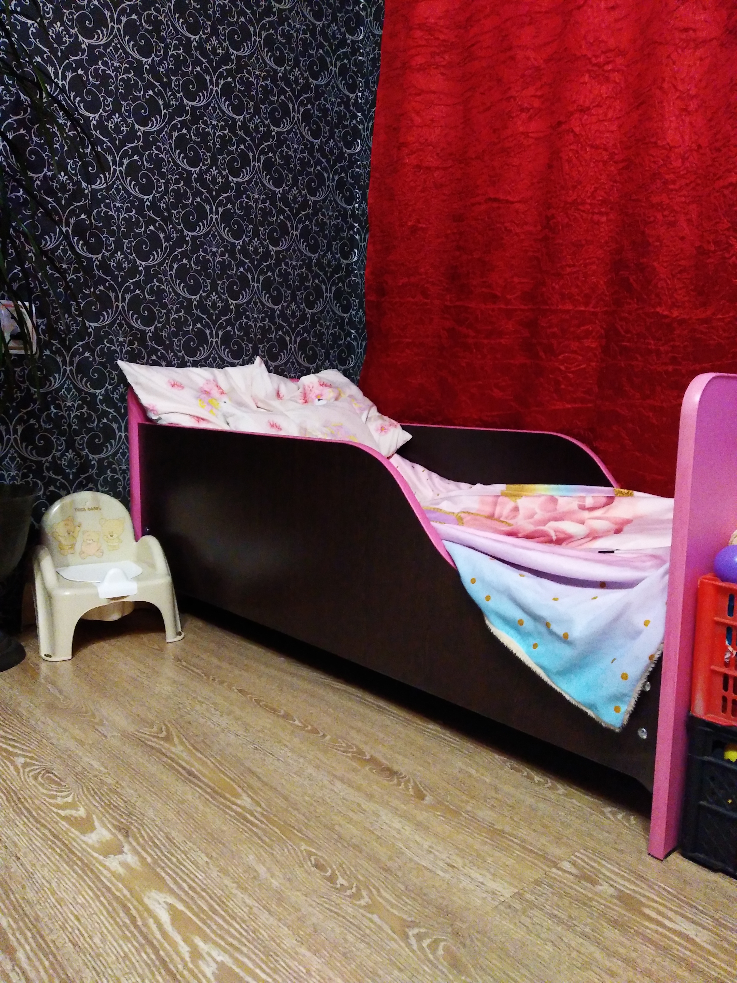 Фотография покупателя товара Кровать детская с бортом «Малышка №2», 600 × 1400 мм, цвет венге / синий - Фото 7