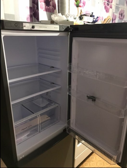 Фотография покупателя товара Холодильник "Бирюса" W6033, двухкамерный, класс А, 310 л, серый - Фото 3