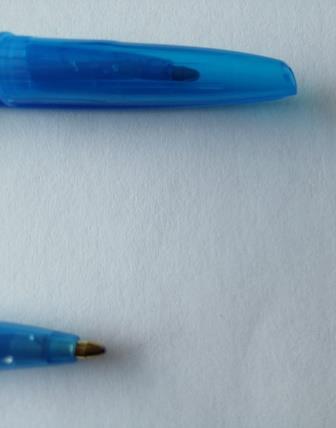 Фотография покупателя товара Ручка шариковая "Стамм" "Конфетти", корпус с блестками, узел 0.7 мм, чернила синие, стержень 130 мм, микс