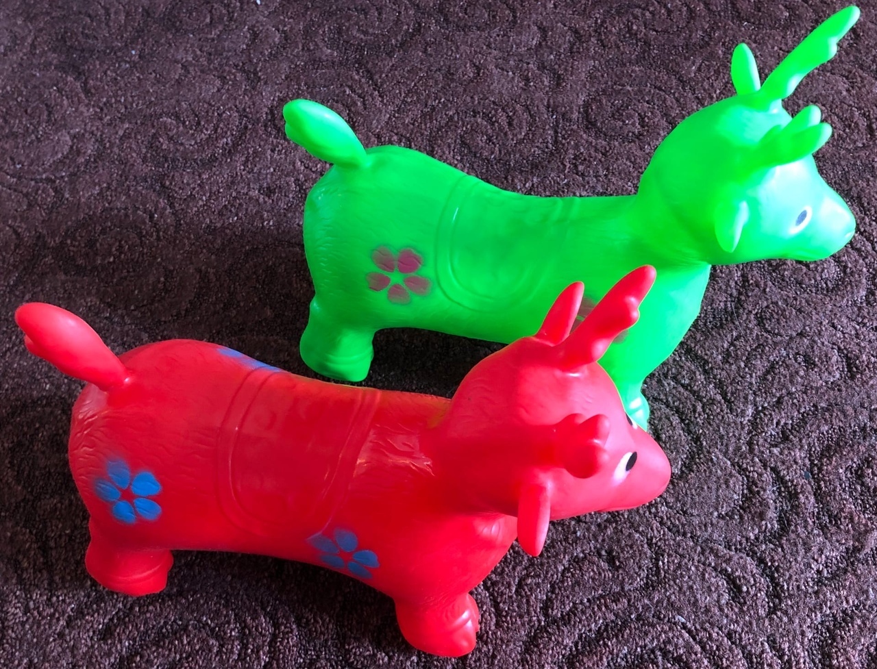 Фотография покупателя товара Надувная игрушка «Животные», 36 х 14 х 30 см, 300 г, МИКС - Фото 5