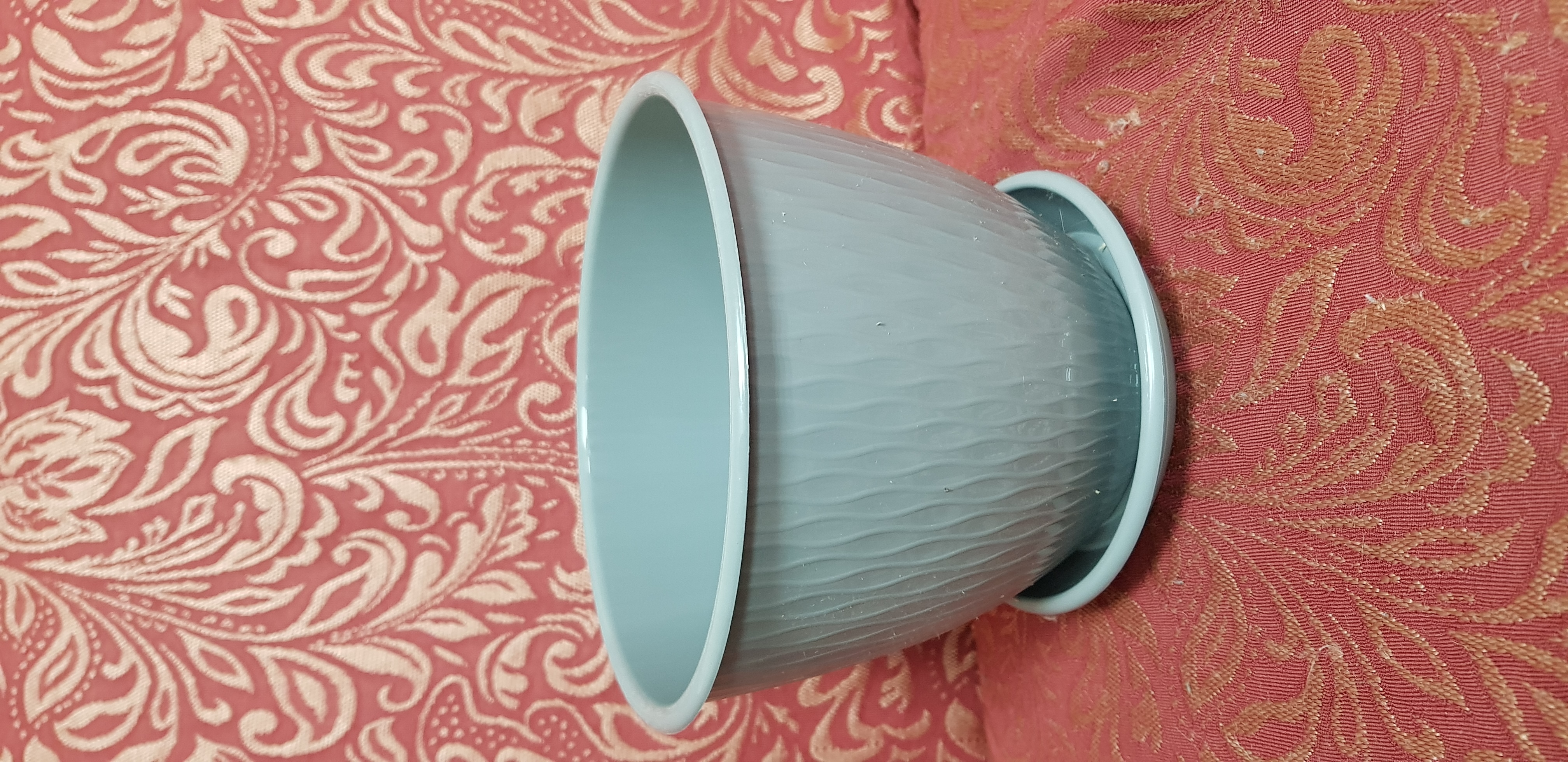 Фотография покупателя товара Цветочный горшок с поддоном «Корсика», 1,8 л, d=17, цвет серый - Фото 2