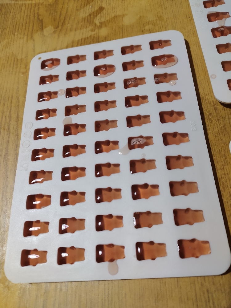 Фотография покупателя товара Форма для мармелада Доляна «Сладкие мишки», силикон, 18,8×13,8 см, 50 ячеек (1,8×1,1 см), цвет МИКС - Фото 36