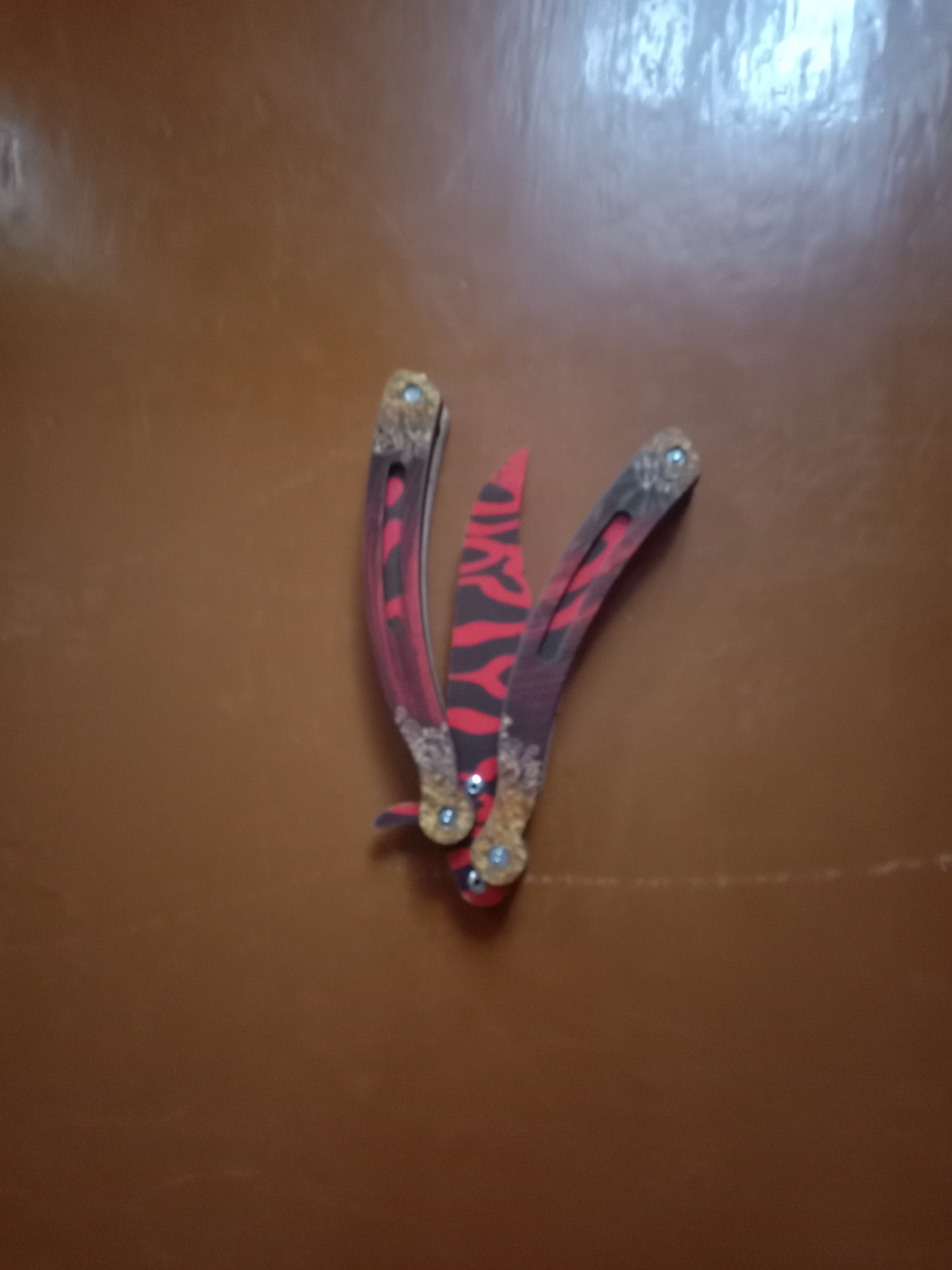Фотография покупателя товара Сувенир деревянный «Нож Бабочка» радужный - Фото 11