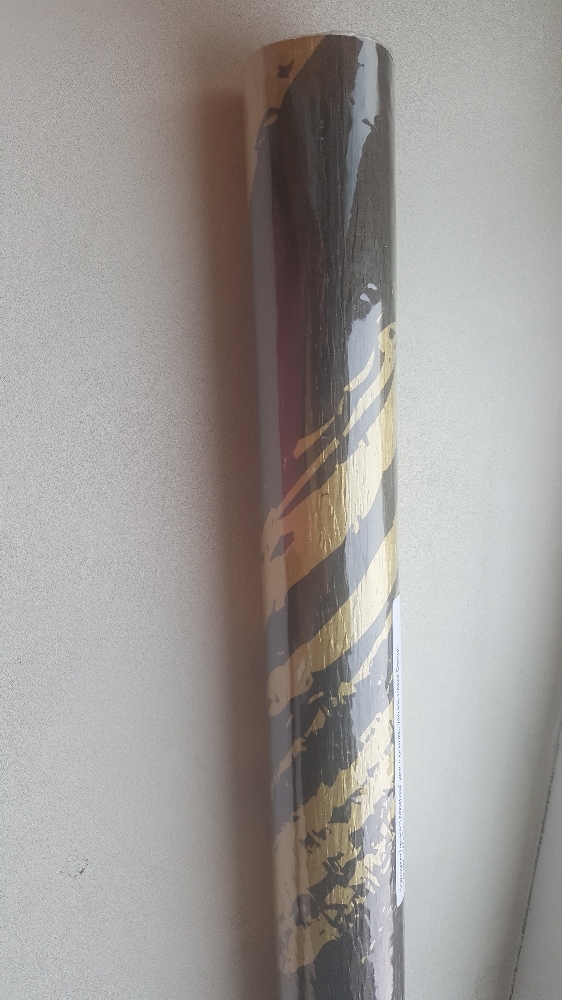 Фотография покупателя товара Фактурная бумага "Галактика" двусторонняя, золотая на коричневом, 50 см х 5 м - Фото 6