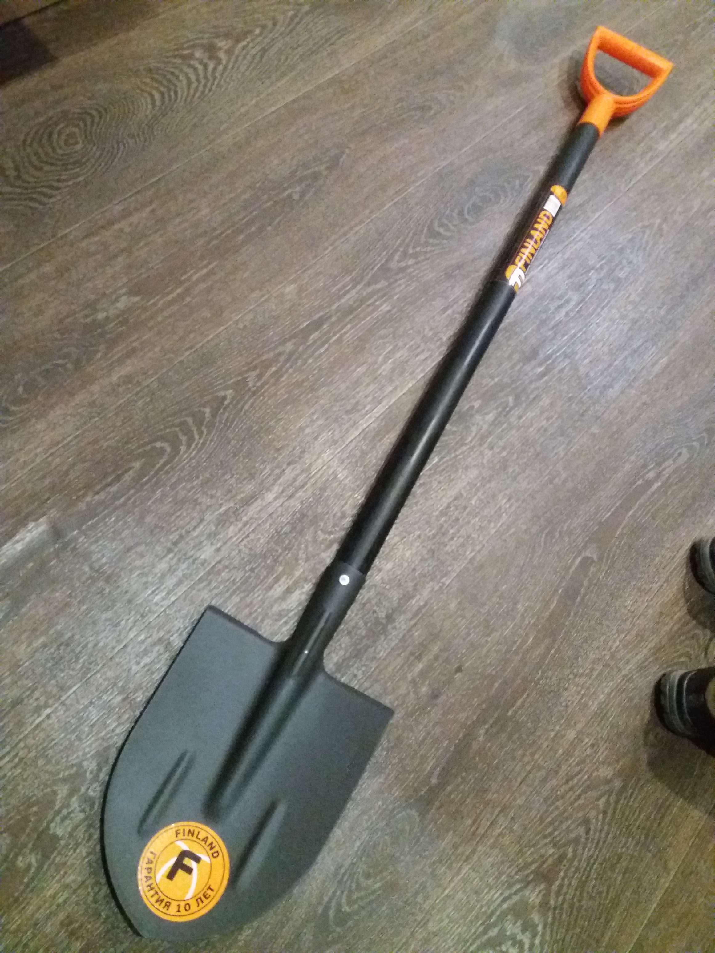 Фотография покупателя товара Лопата штыковая, острая, L = 160 см, деревянный черенок с ручкой - Фото 3