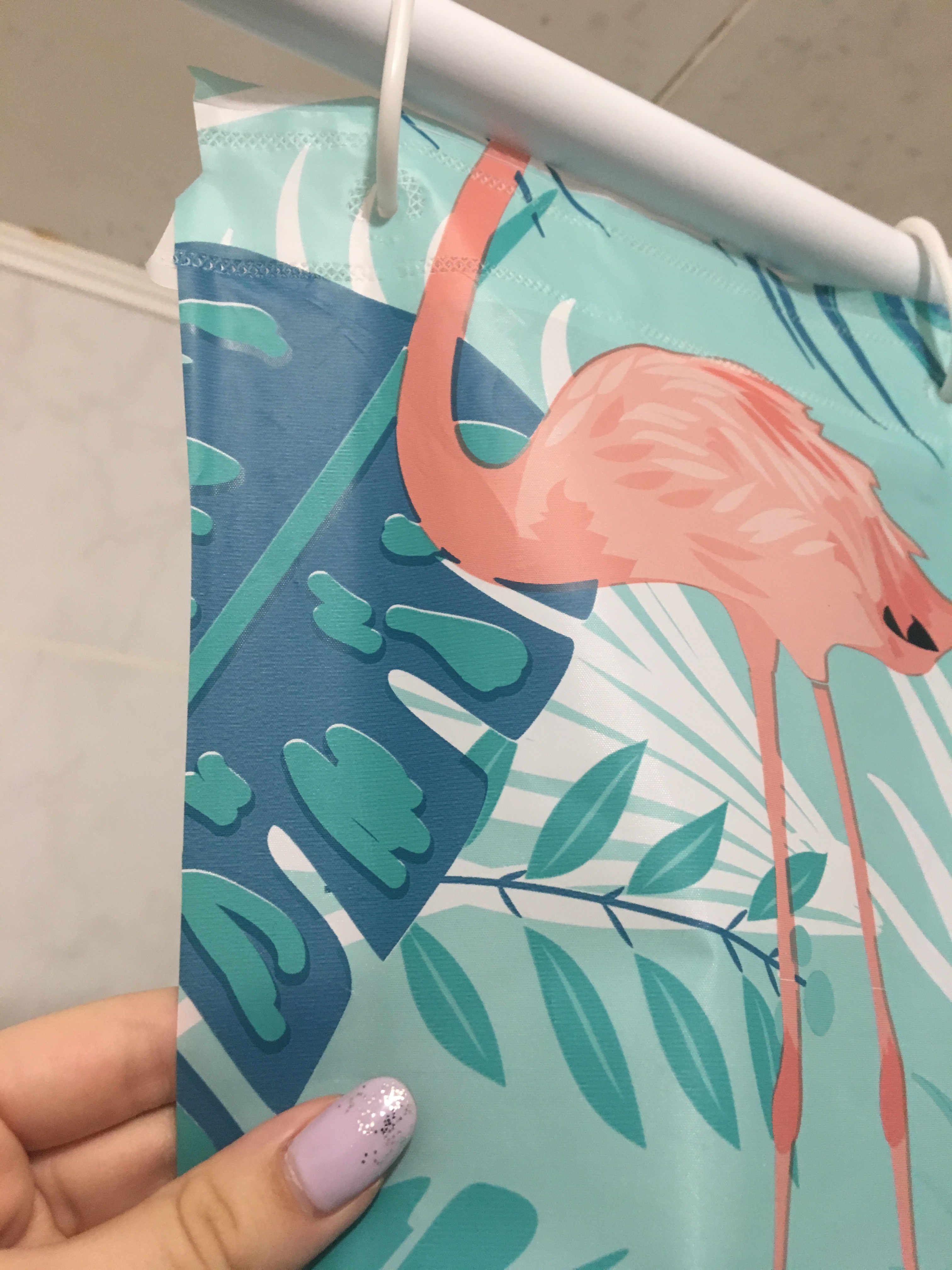 Фотография покупателя товара Штора для ванны Доляна «Фламинго», 180×180 см, EVA