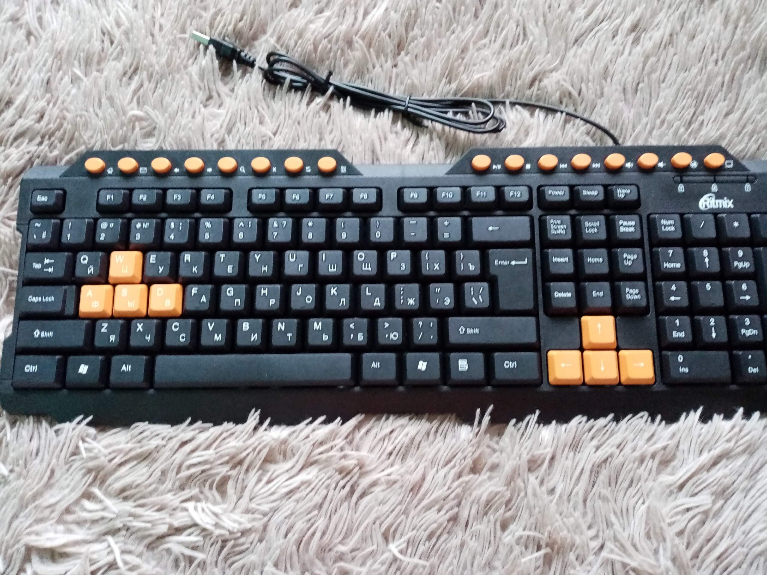 Фотография покупателя товара Клавиатура Ritmix RKB-151, игровая, проводная, мембранная, 104+16  клавиш, USB, чёрная - Фото 3