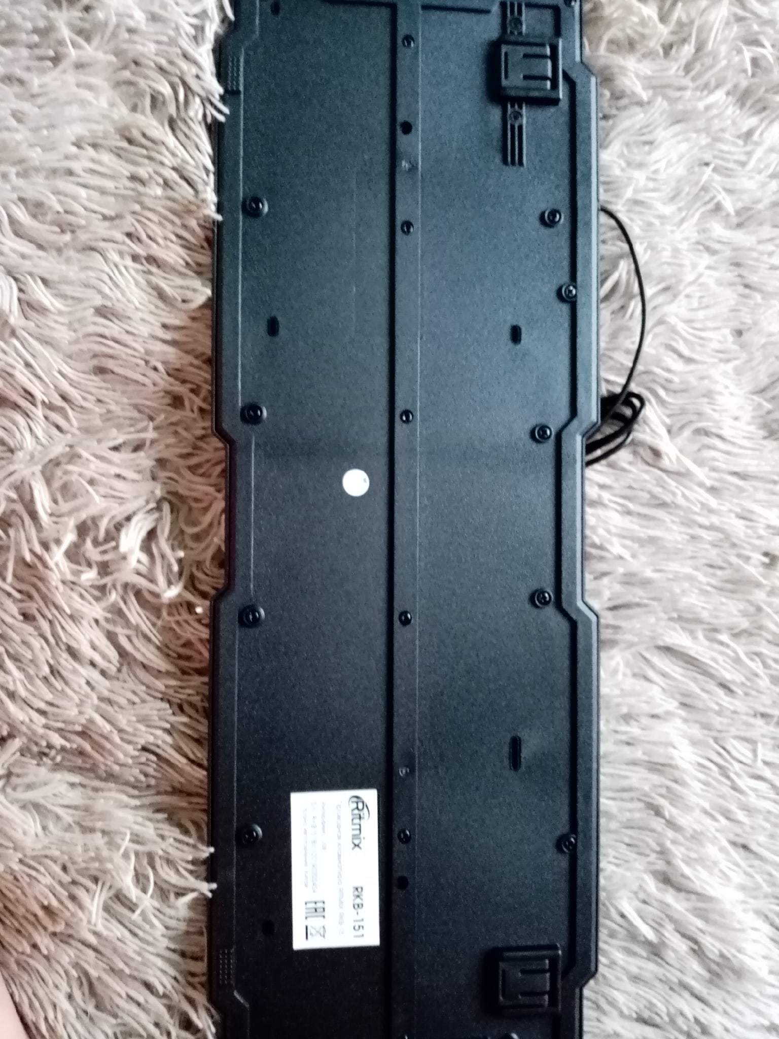 Фотография покупателя товара Клавиатура Ritmix RKB-151, игровая, проводная, мембранная, 104+16  клавиш, USB, чёрная