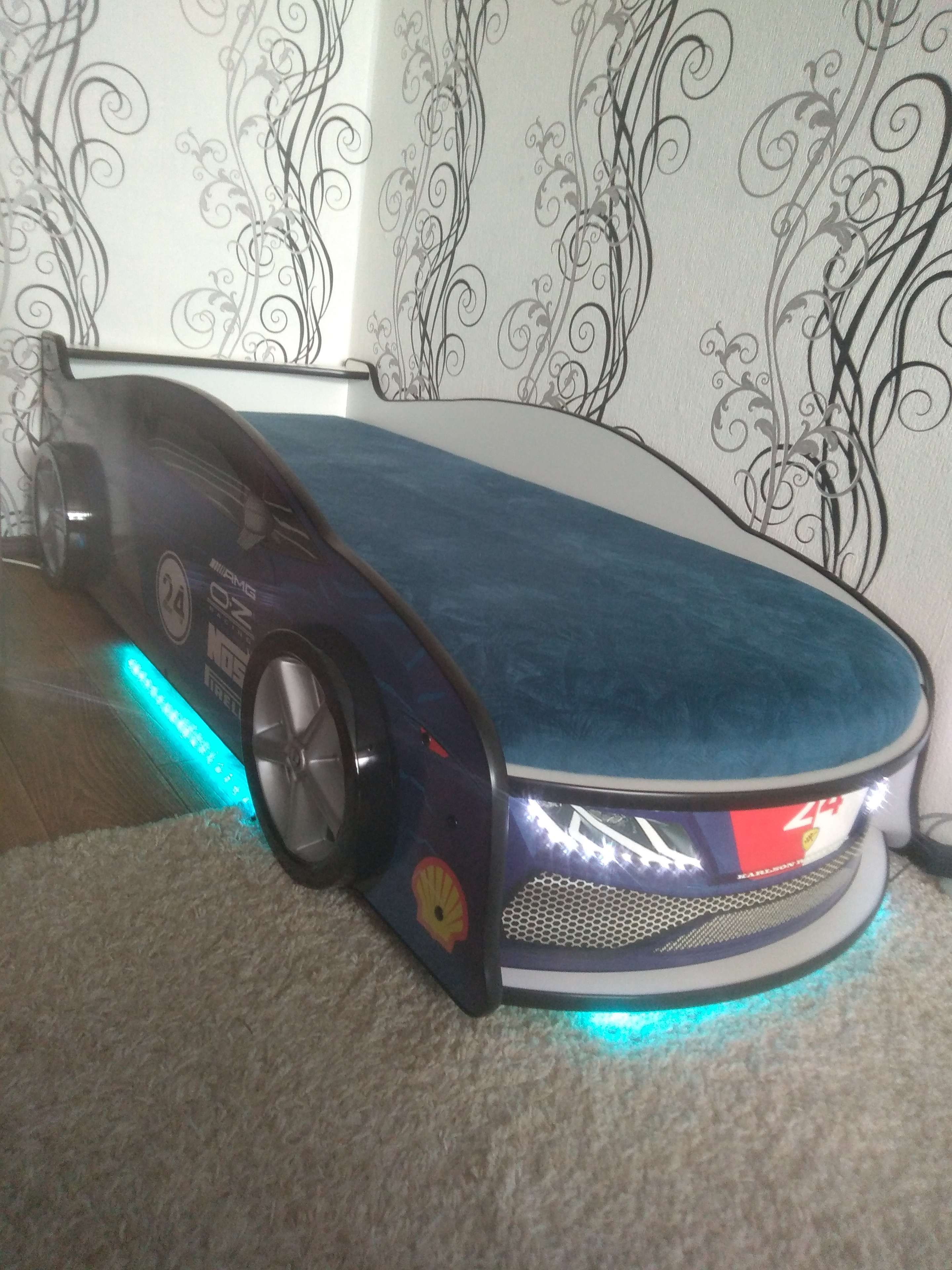Фотография покупателя товара Кровать машина «Ламба синяя», матрас, подсветка дна и фар, пластиковые колёса, 2 шт - Фото 23