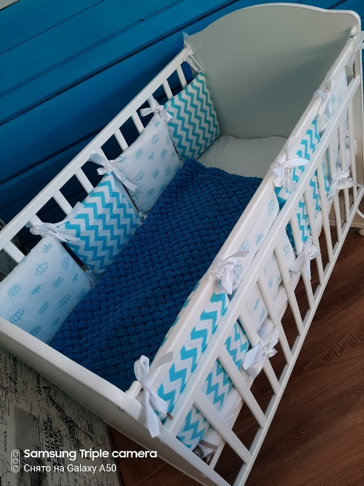 Фотография покупателя товара Детская кроватка «Морозко» на качалке с поперечным маятником, цвет белый - Фото 2