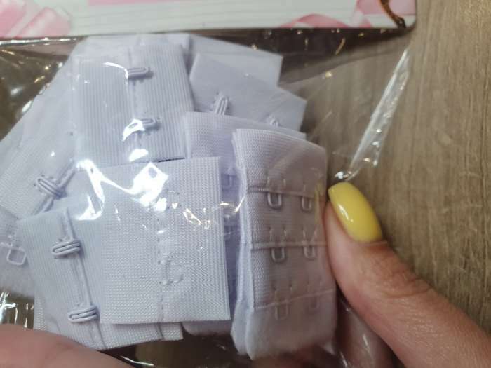 Фотография покупателя товара Застёжка для бюстгальтера, 3 ряда 2 крючка, 3.3×2.8 см, 3.3×5 см, 10 шт., чёрная - Фото 10