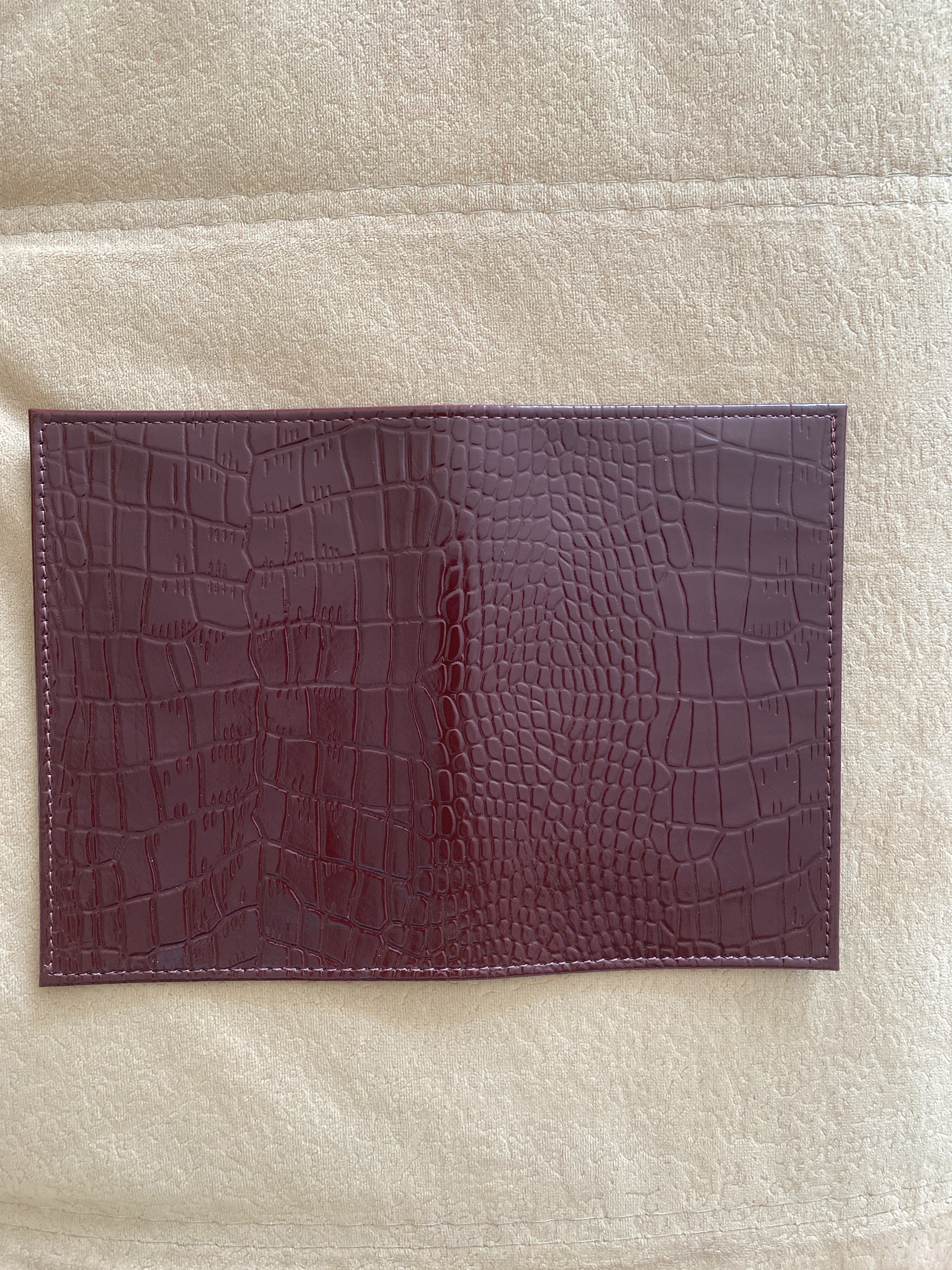 Фотография покупателя товара Обложка для паспорта, крокодил, цвет бордовый - Фото 1