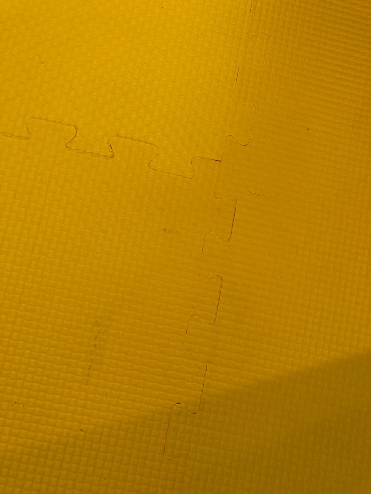 Фотография покупателя товара Детский коврик-пазл, 1 × 1 м, жёлтый - Фото 4