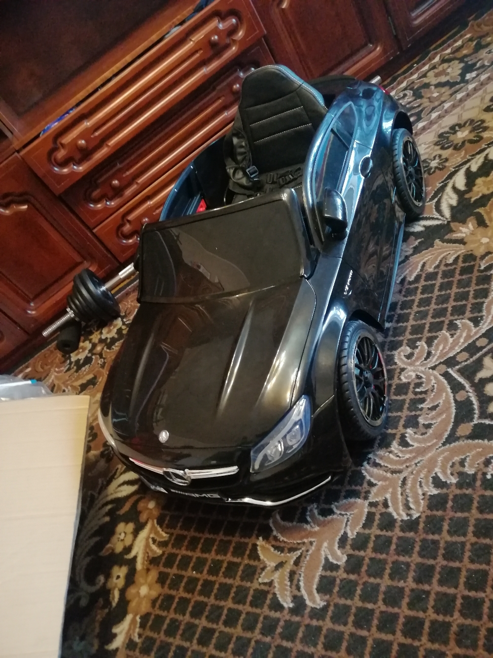 Фотография покупателя товара Электромобиль MERCEDES-BENZ C63 S AMG, EVA колёса, цвет черный