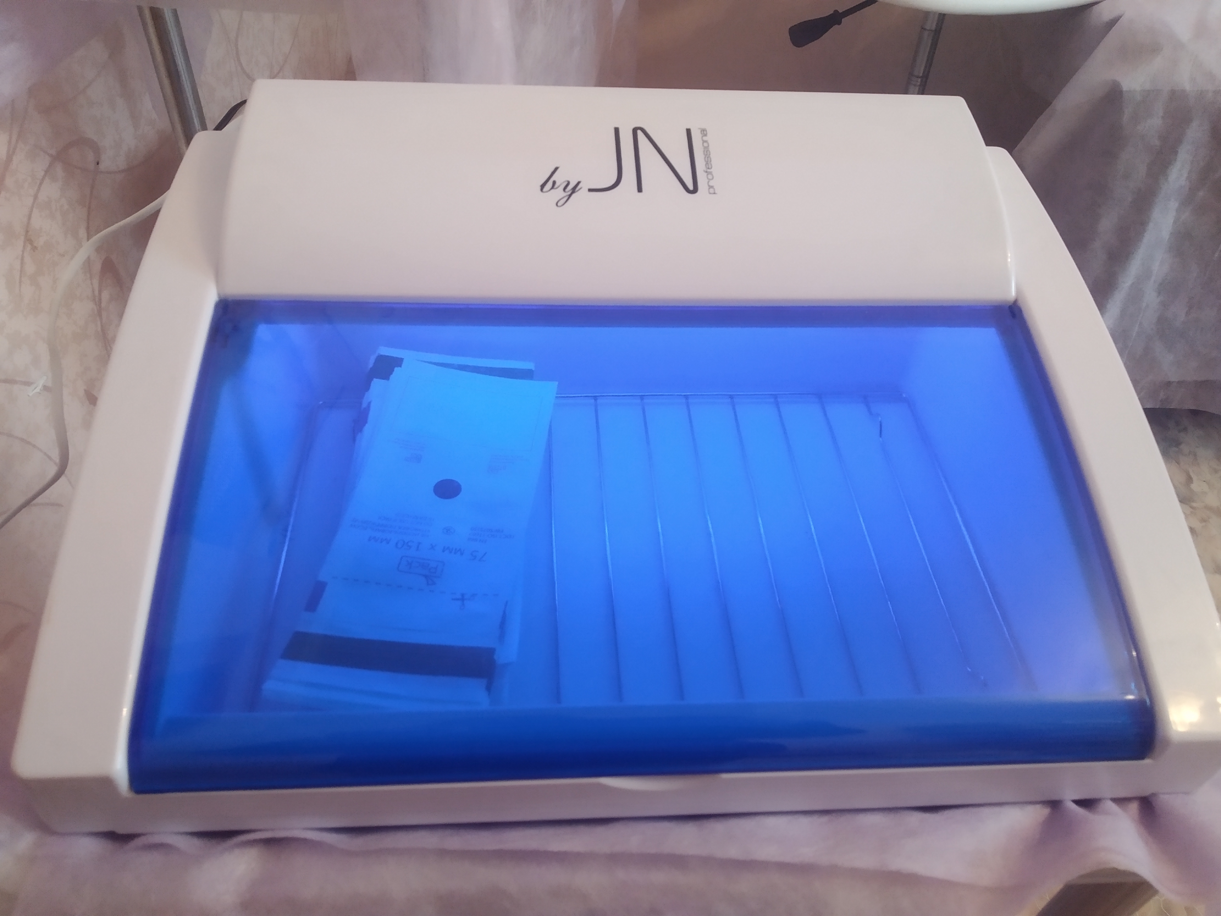 Фотография покупателя товара Стерилизатор JessNail JN-9007, 8 Вт, UV, для стерилизации инструментов - Фото 2