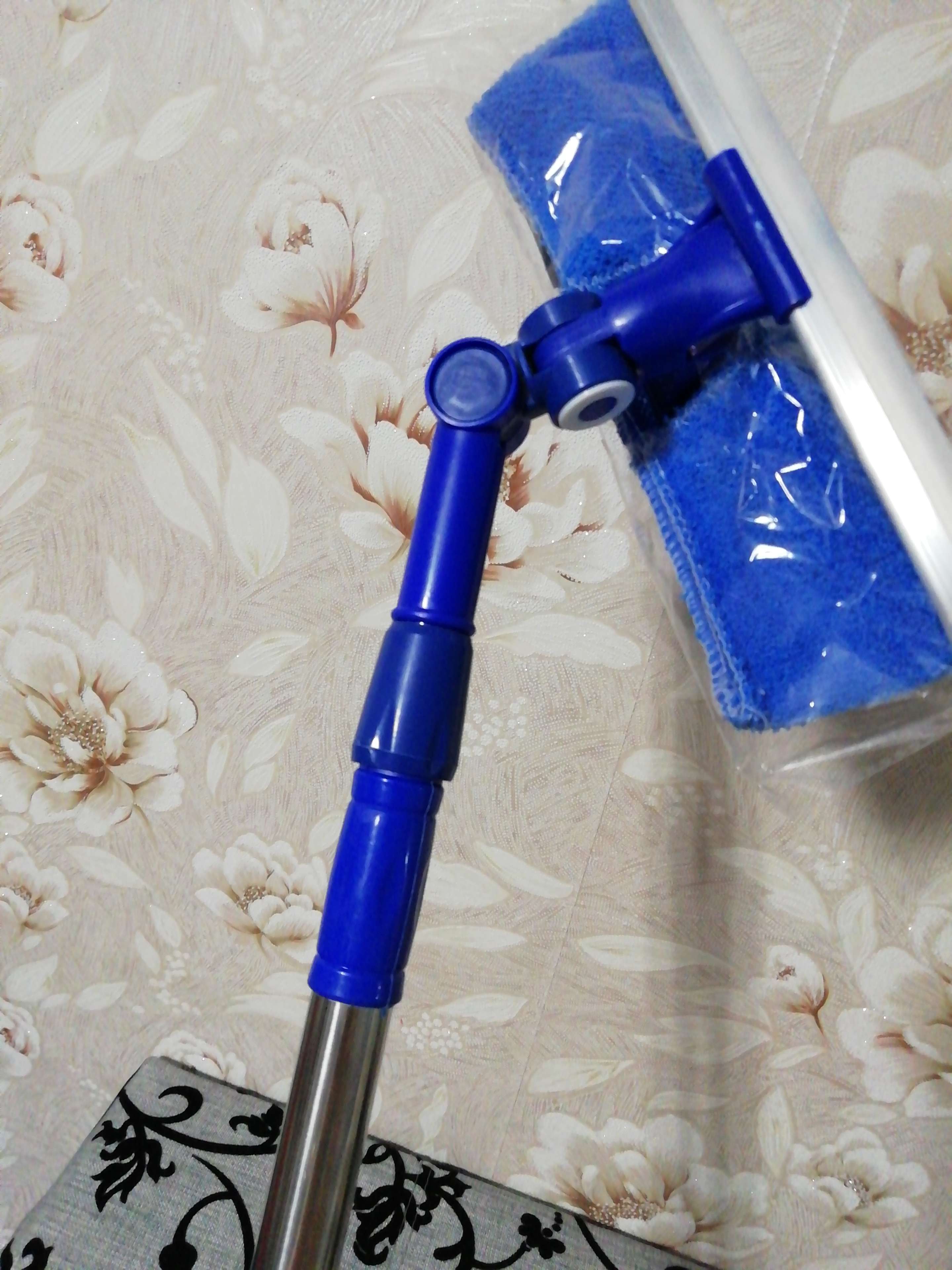 Фотография покупателя товара Окномойка с телескопической стальной ручкой и сгоном Доляна, 23×68(100) см, поворотная головка, микрофибра, цвет МИКС - Фото 2